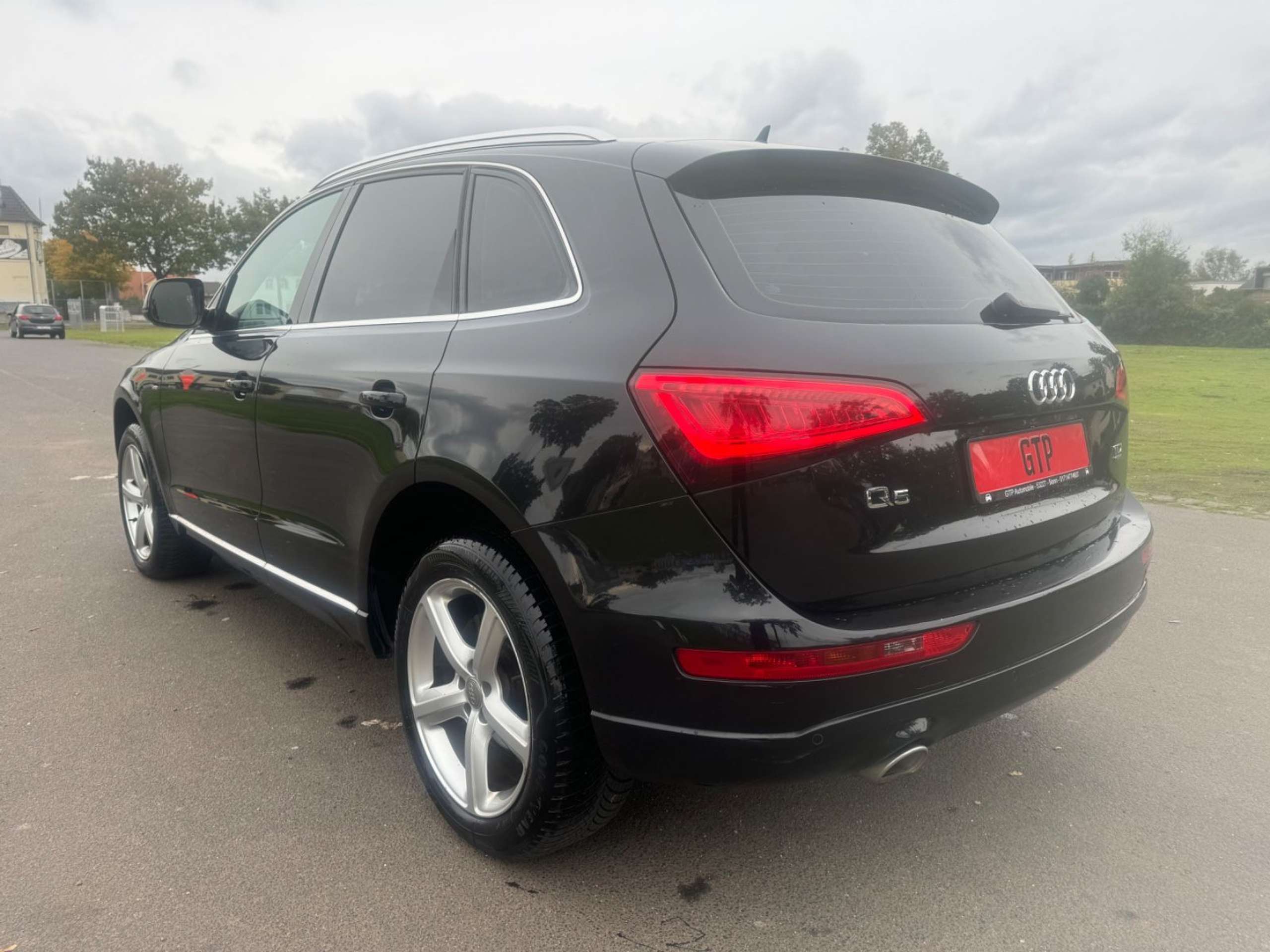 Audi - Q5