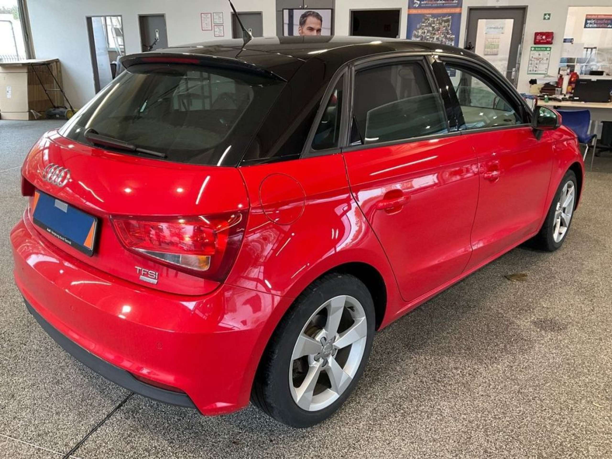 Audi - A1