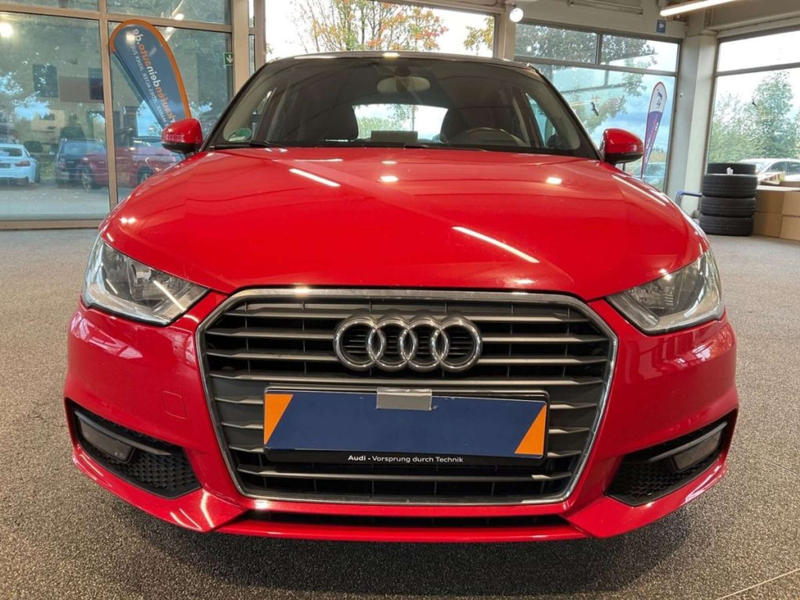 Audi - A1