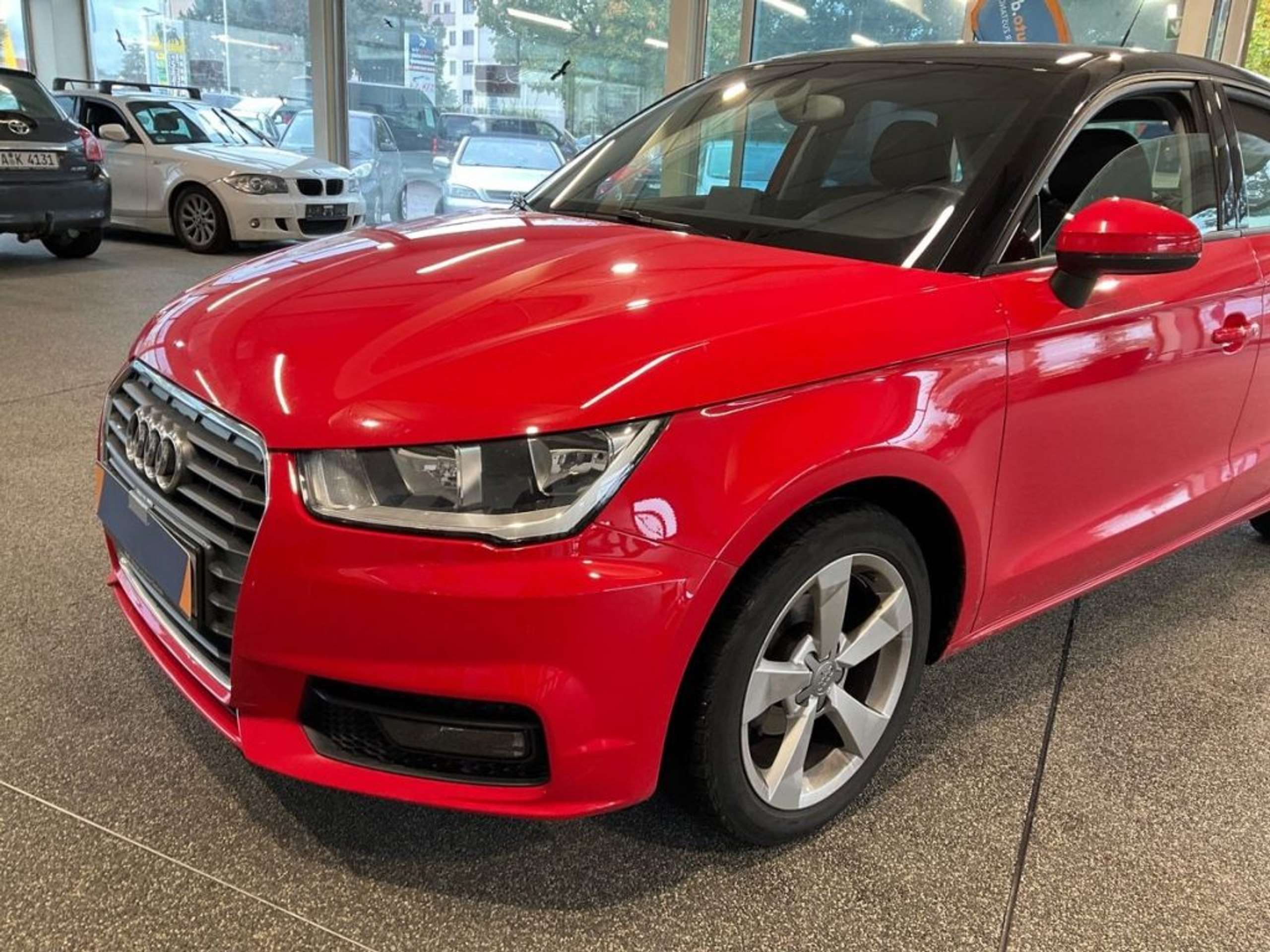 Audi - A1