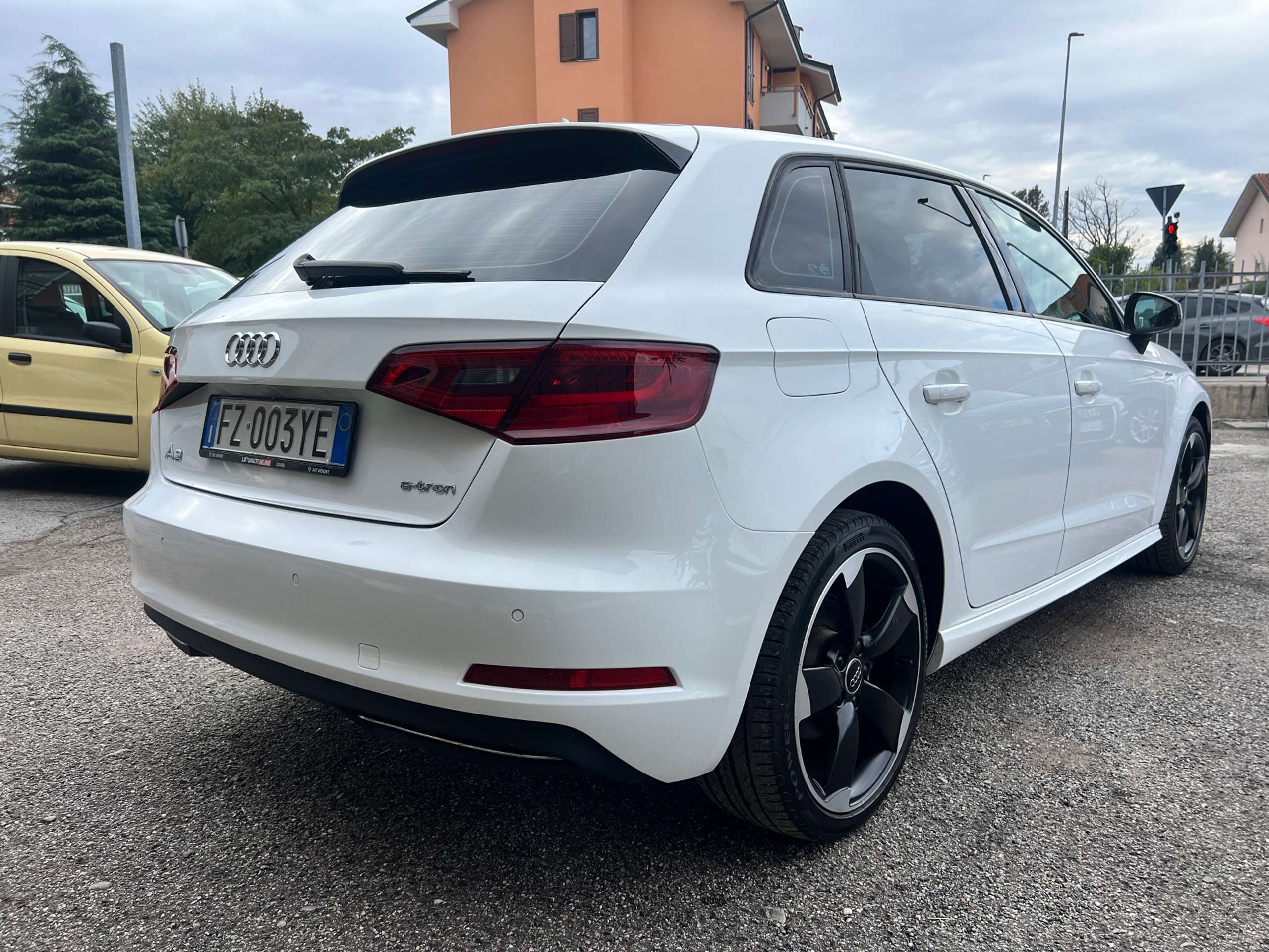 Audi - A3