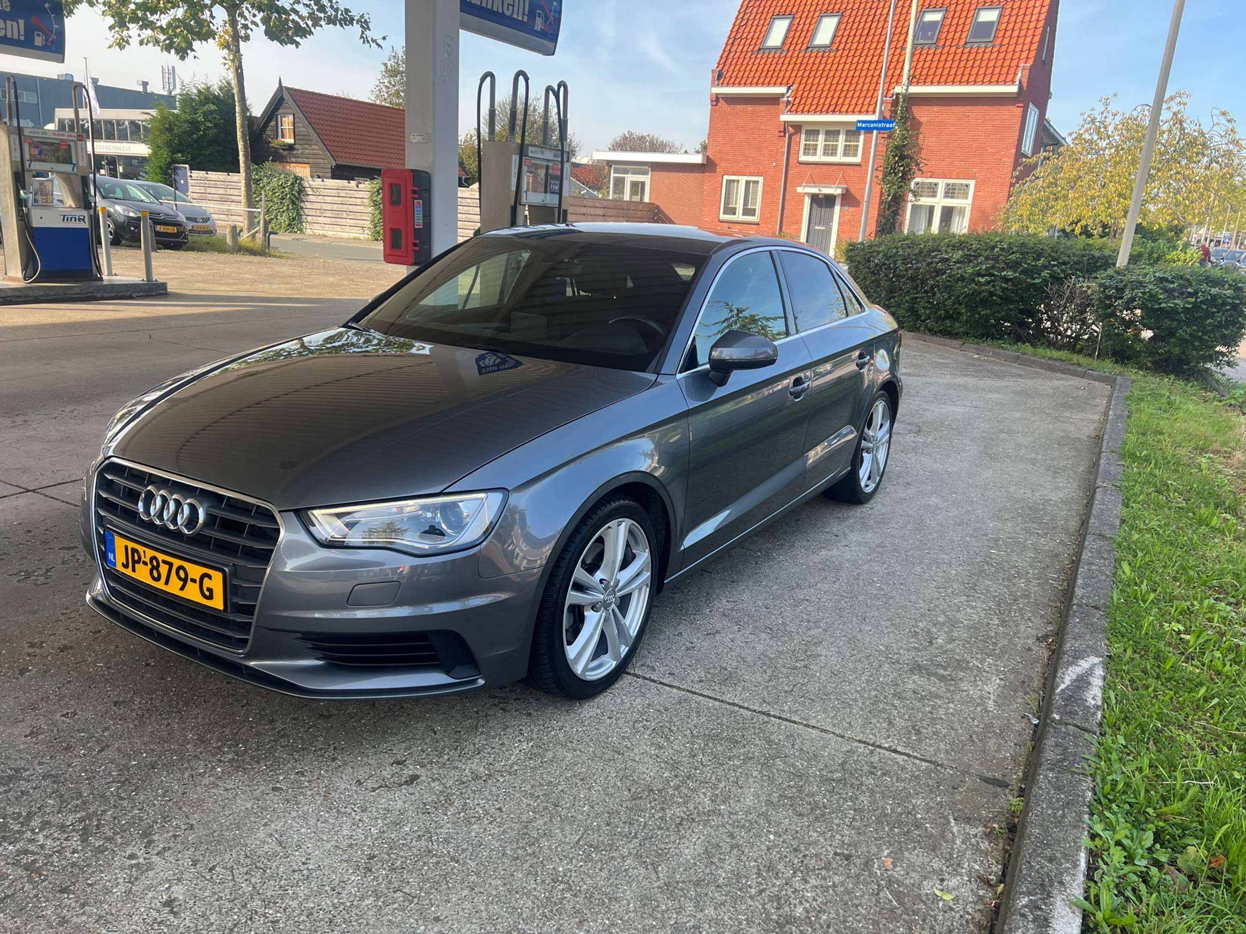 Audi - A3