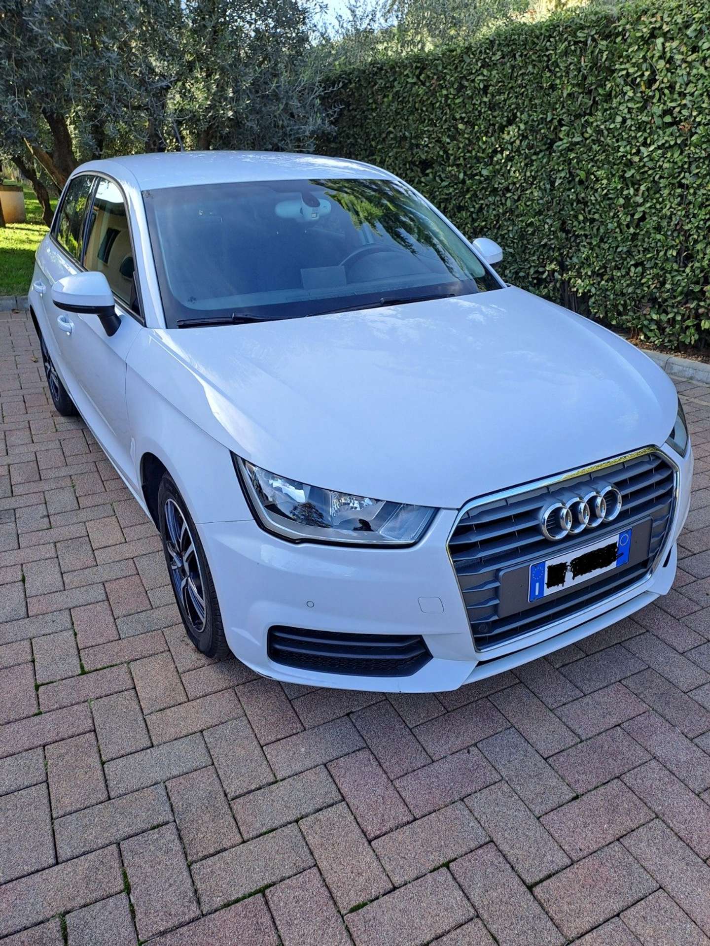 Audi - A1