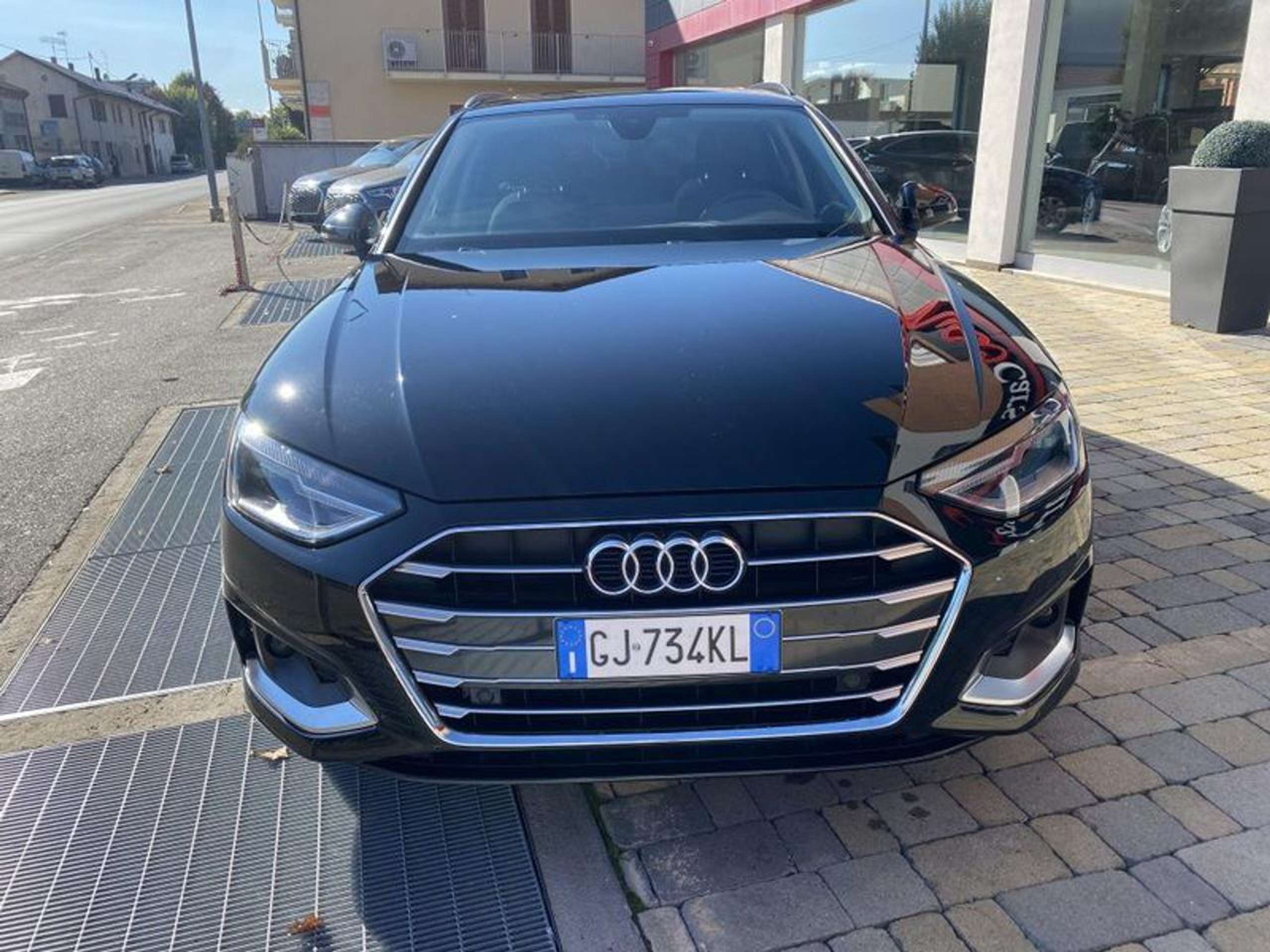 Audi - A4