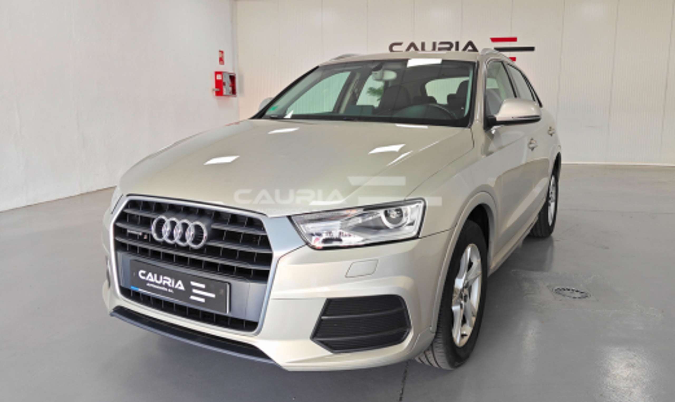 Audi - Q3