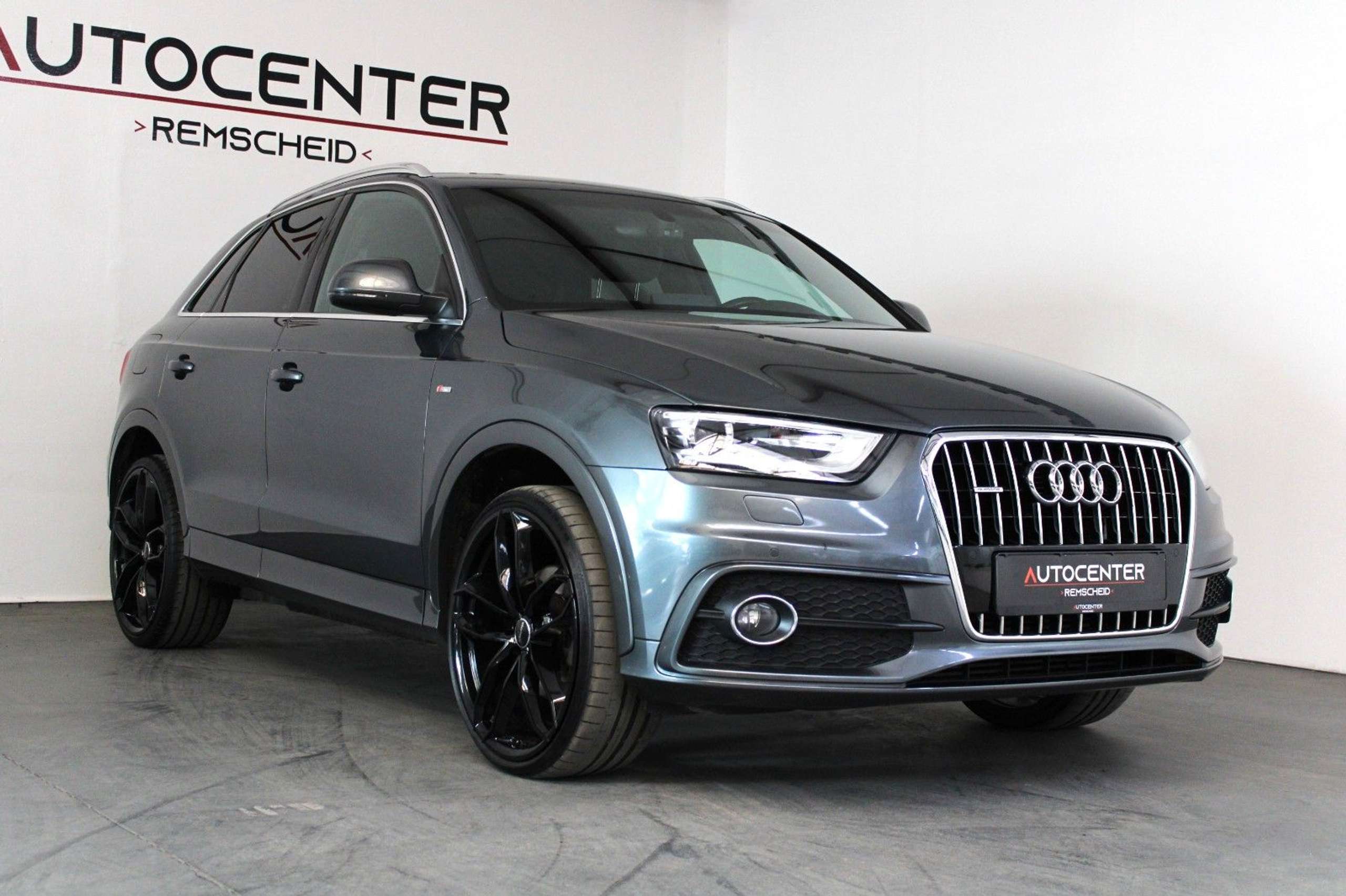 Audi - Q3