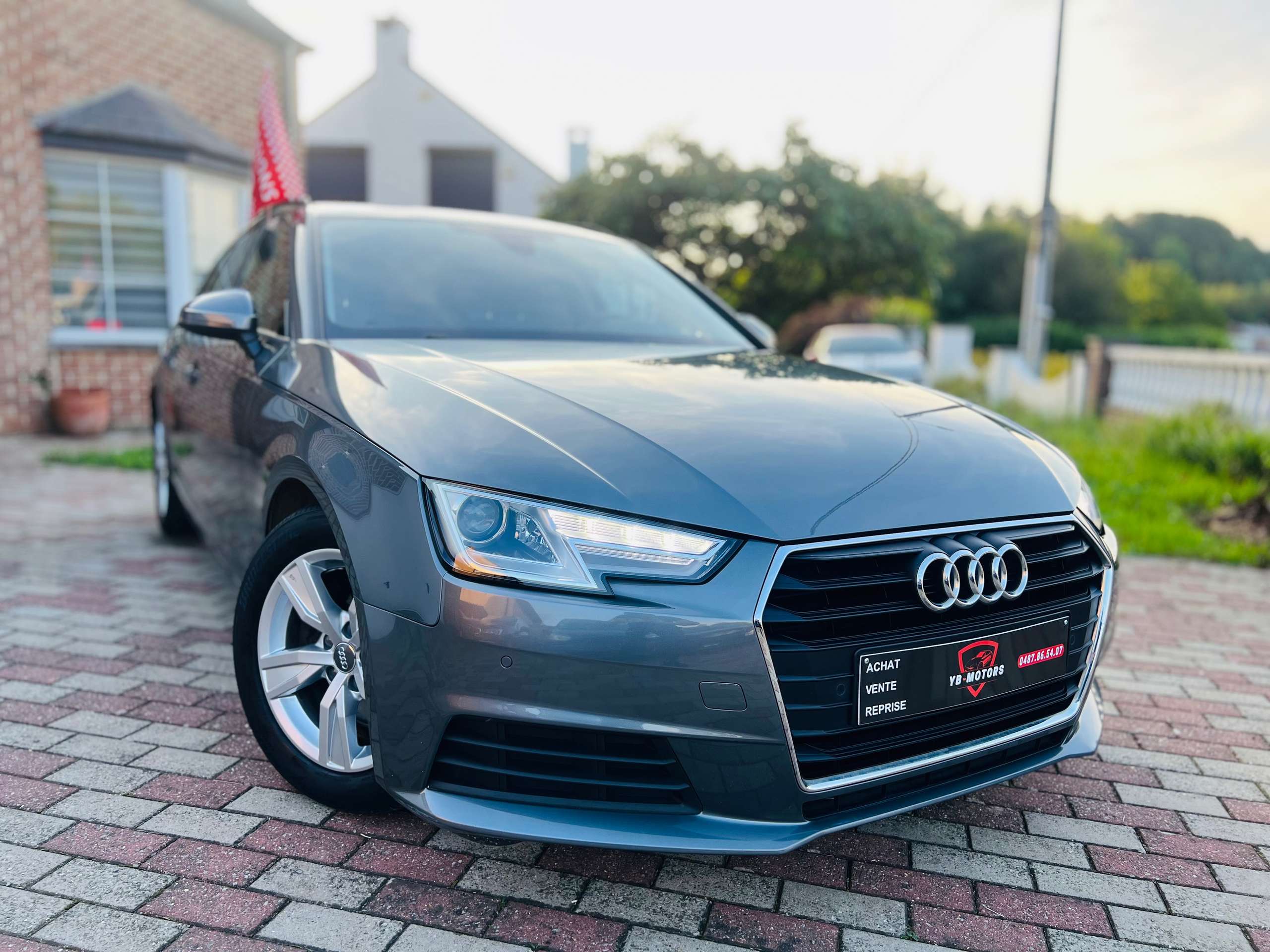 Audi - A4