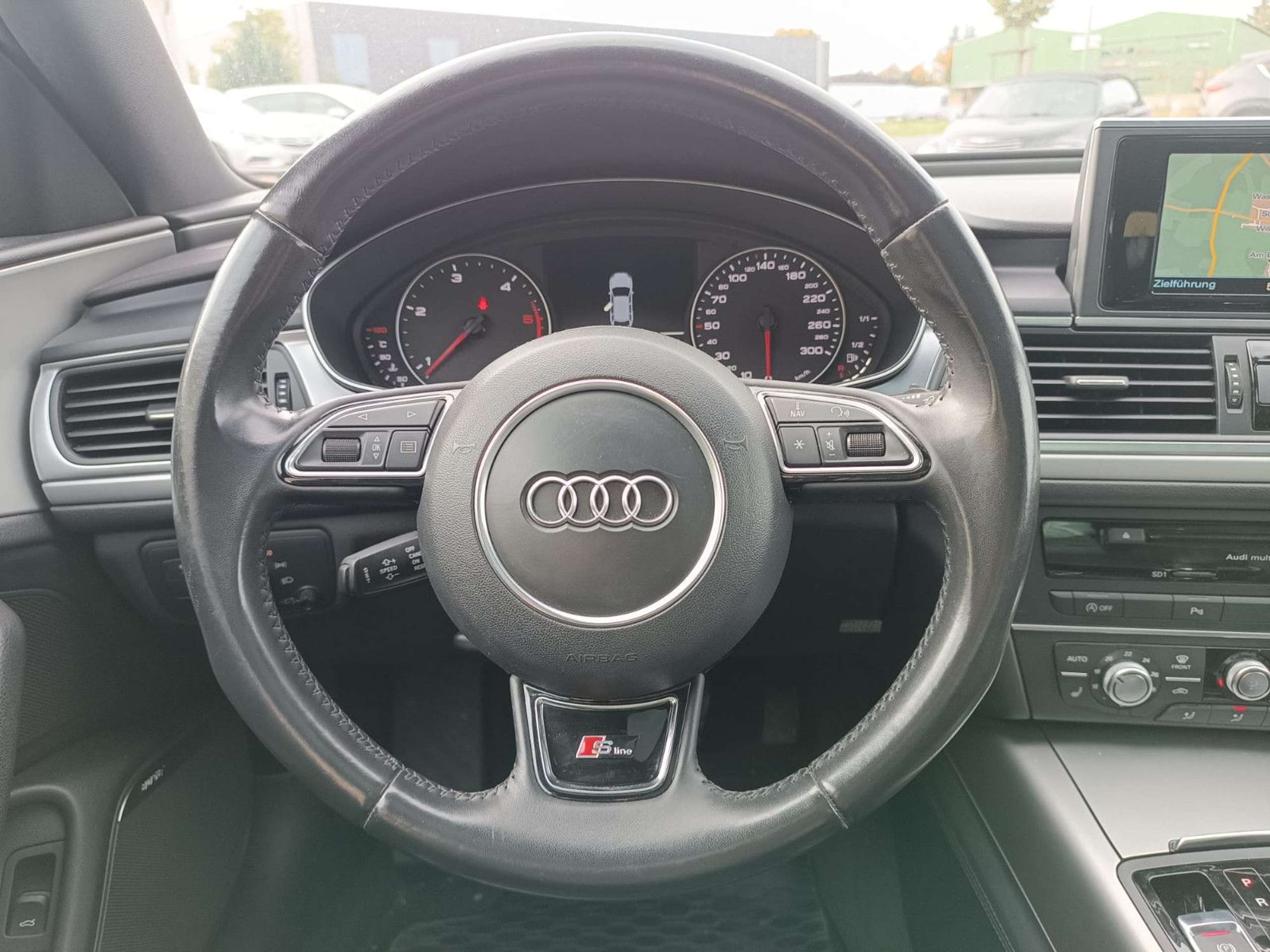 Audi - A6