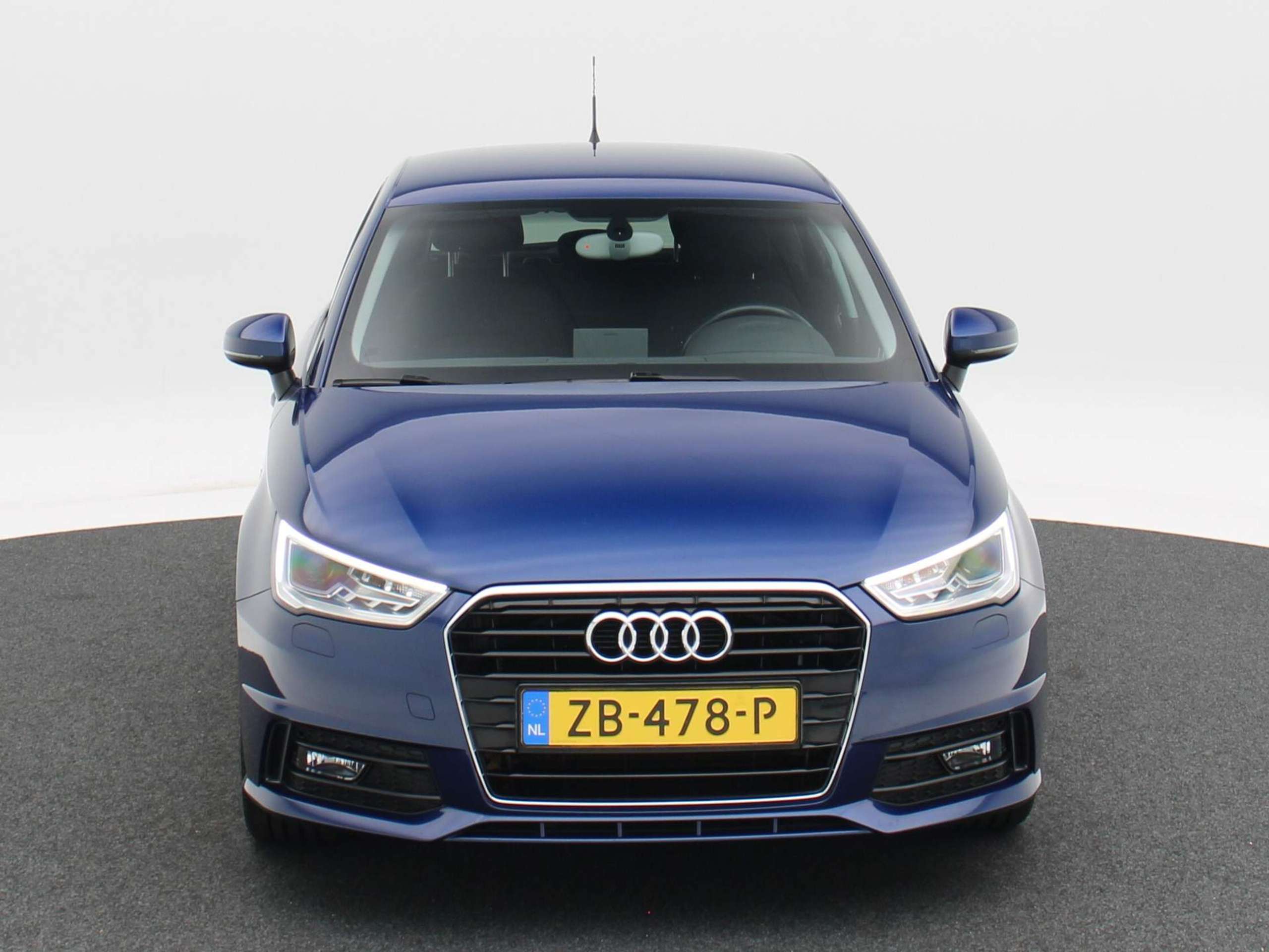 Audi - A1