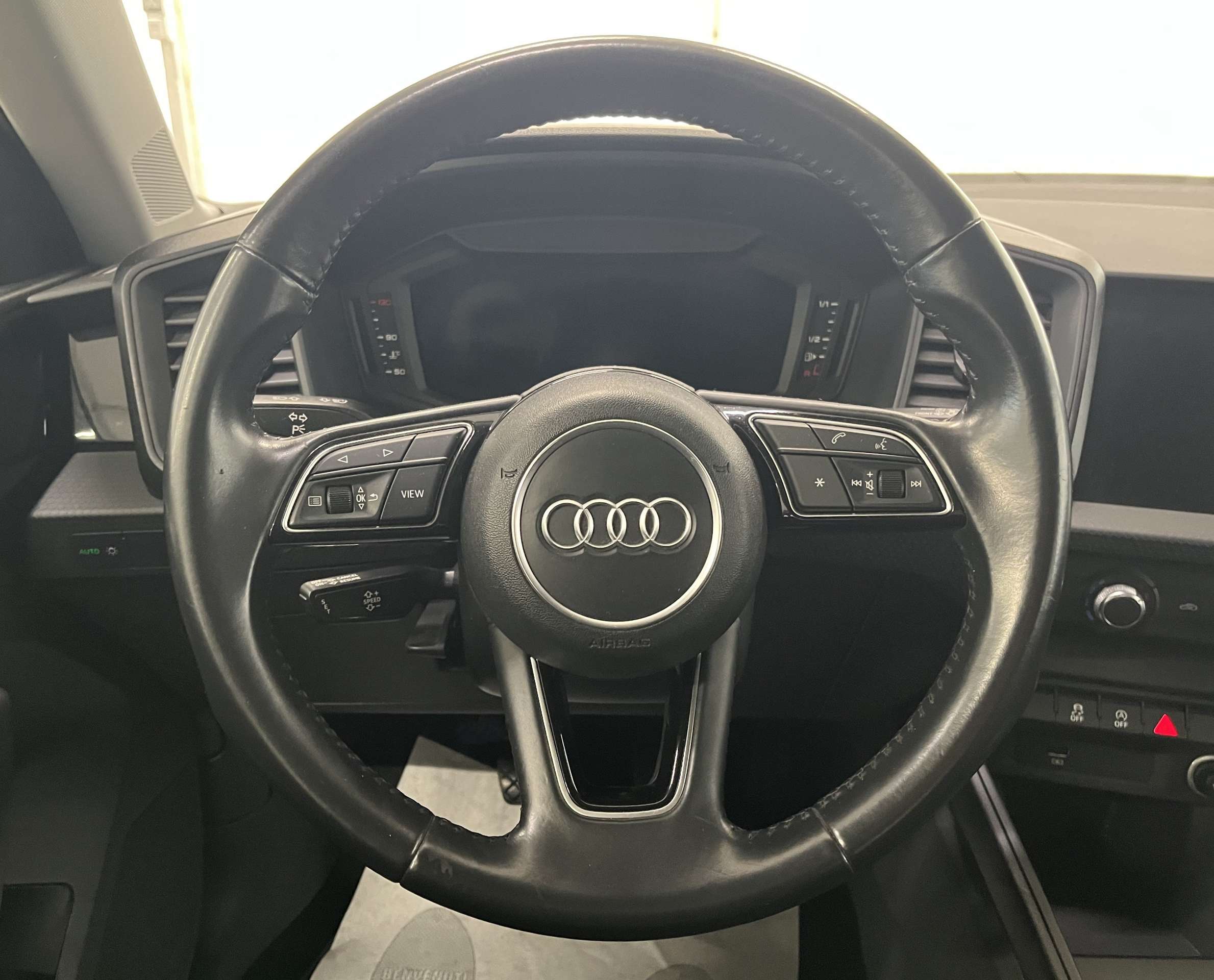 Audi - A1