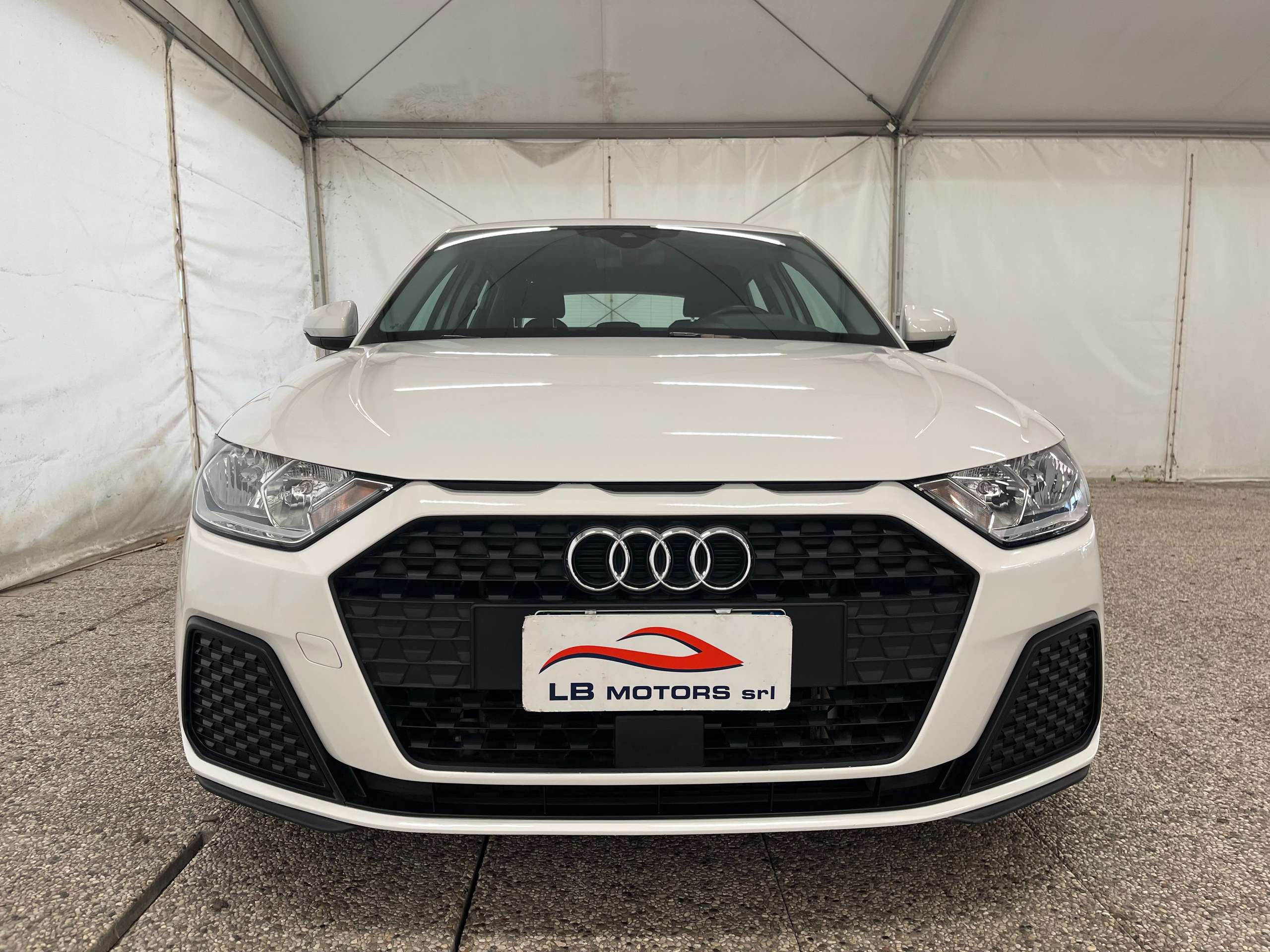 Audi - A1