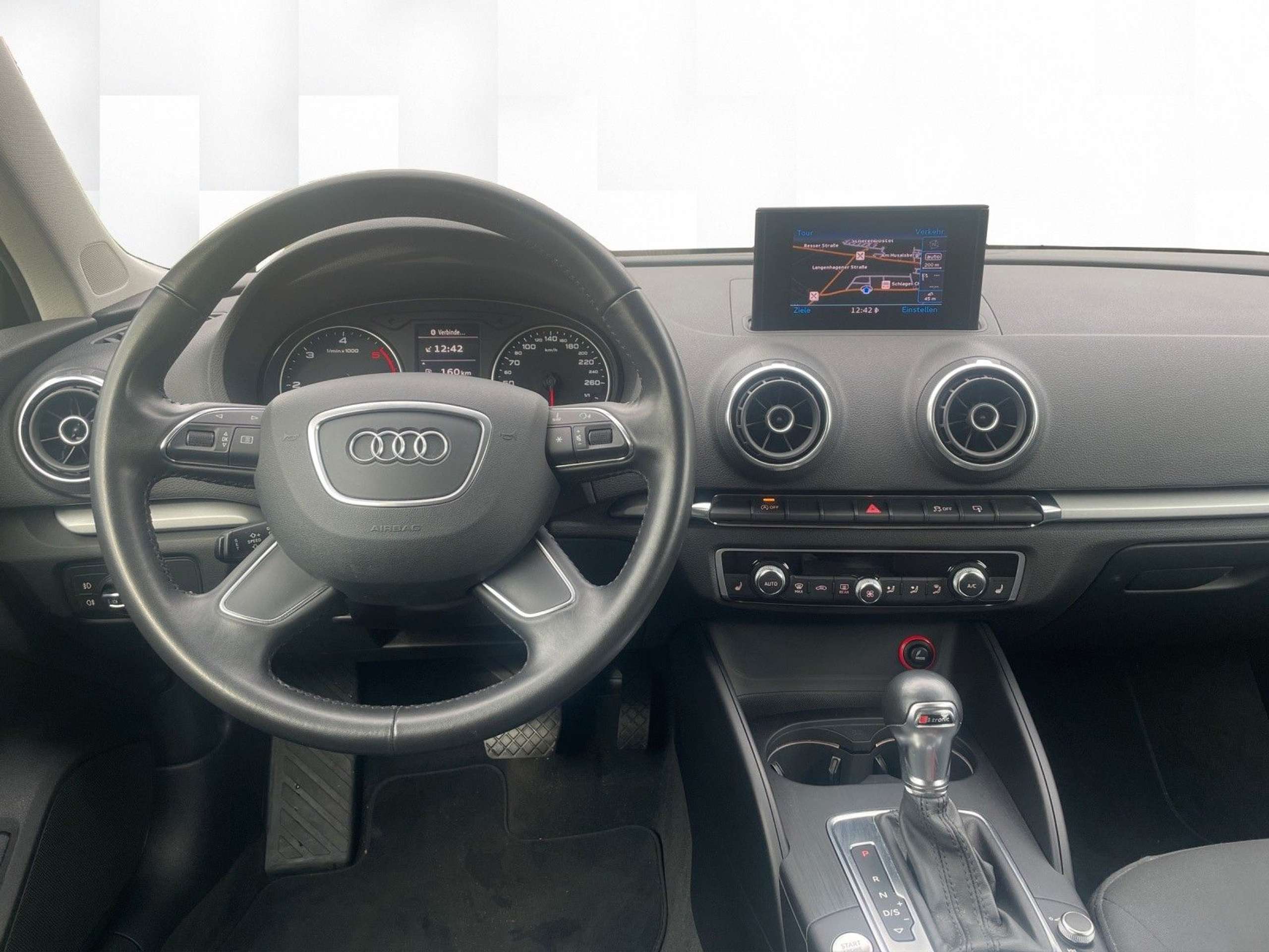 Audi - A3