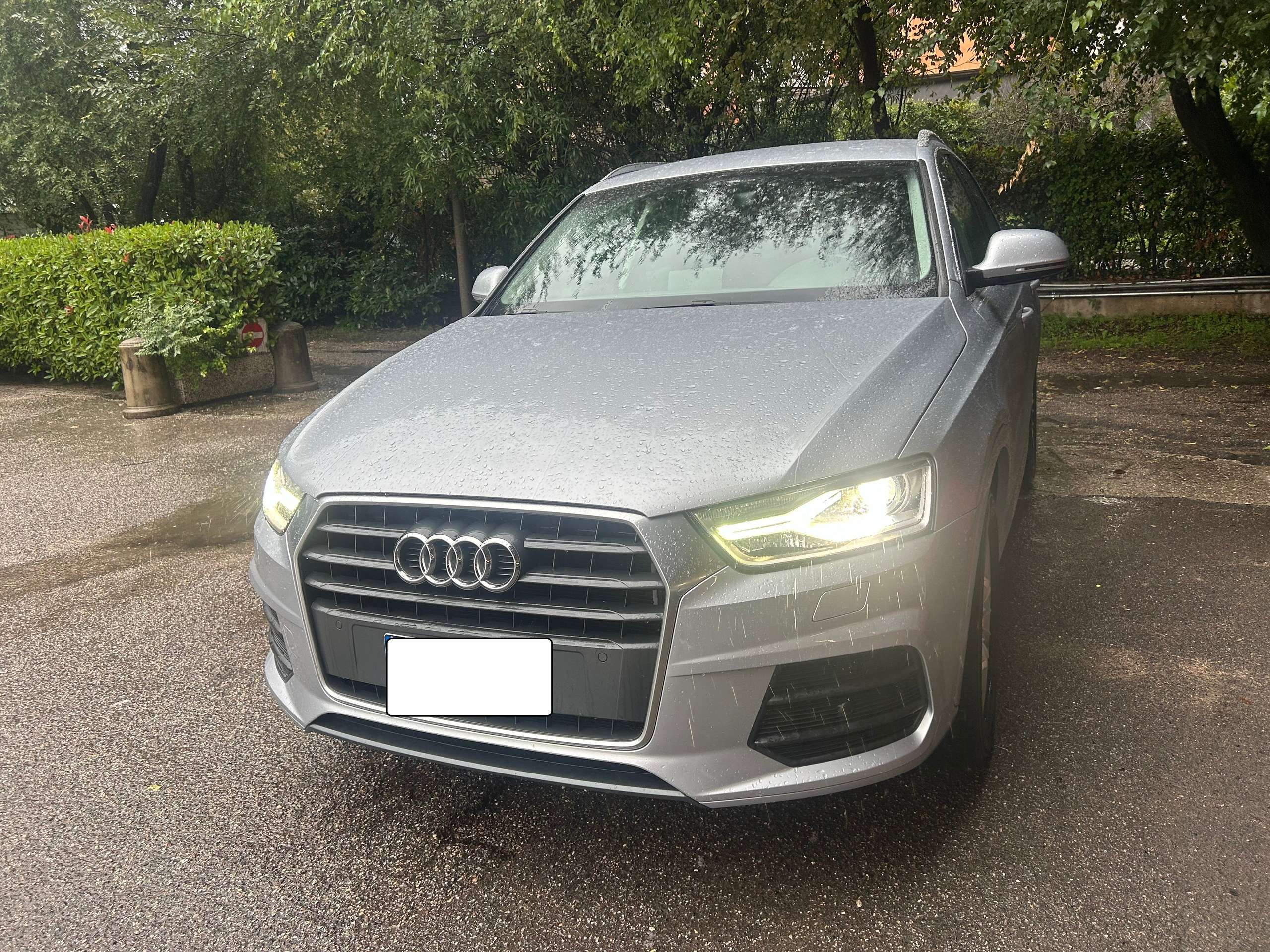 Audi - Q3