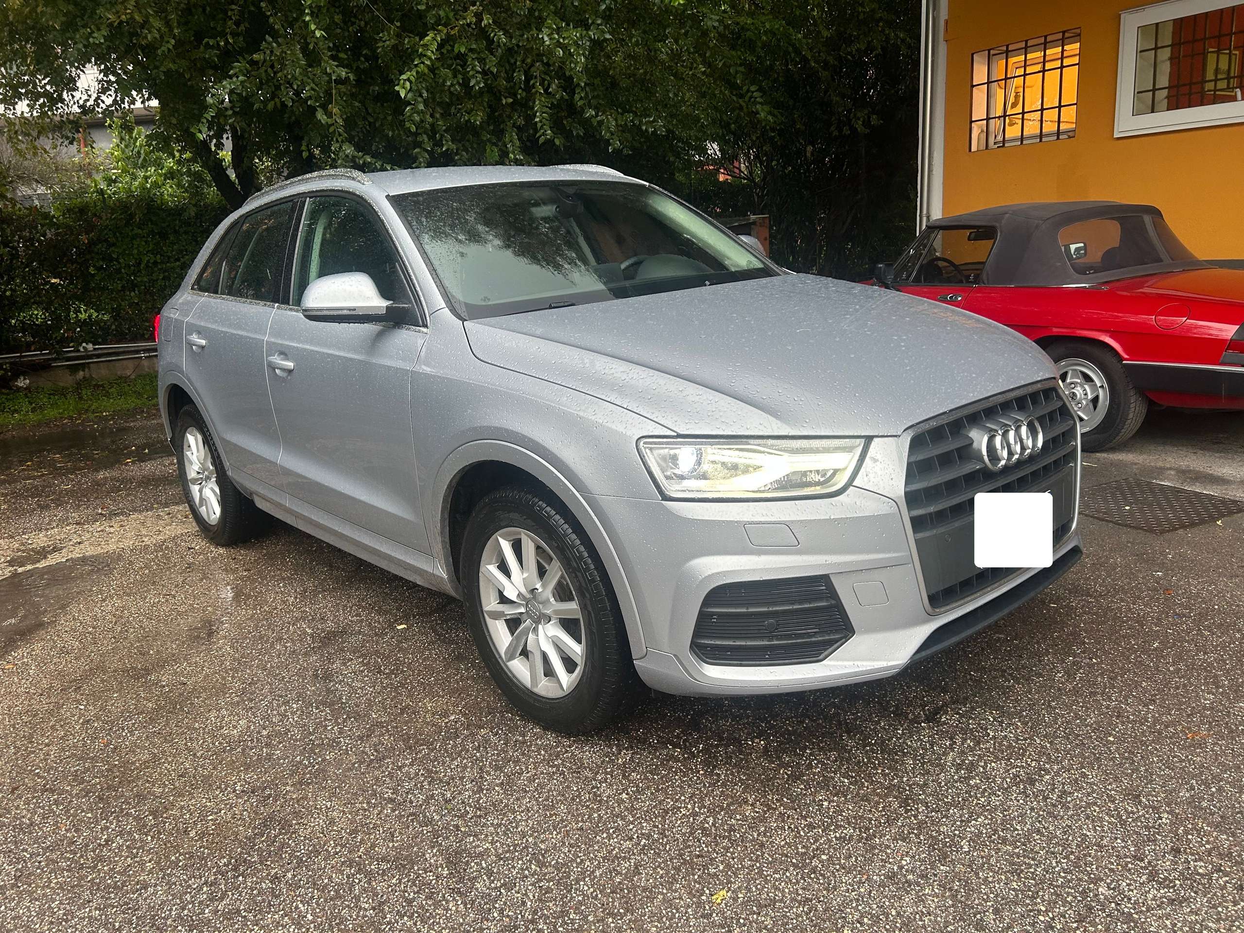 Audi - Q3