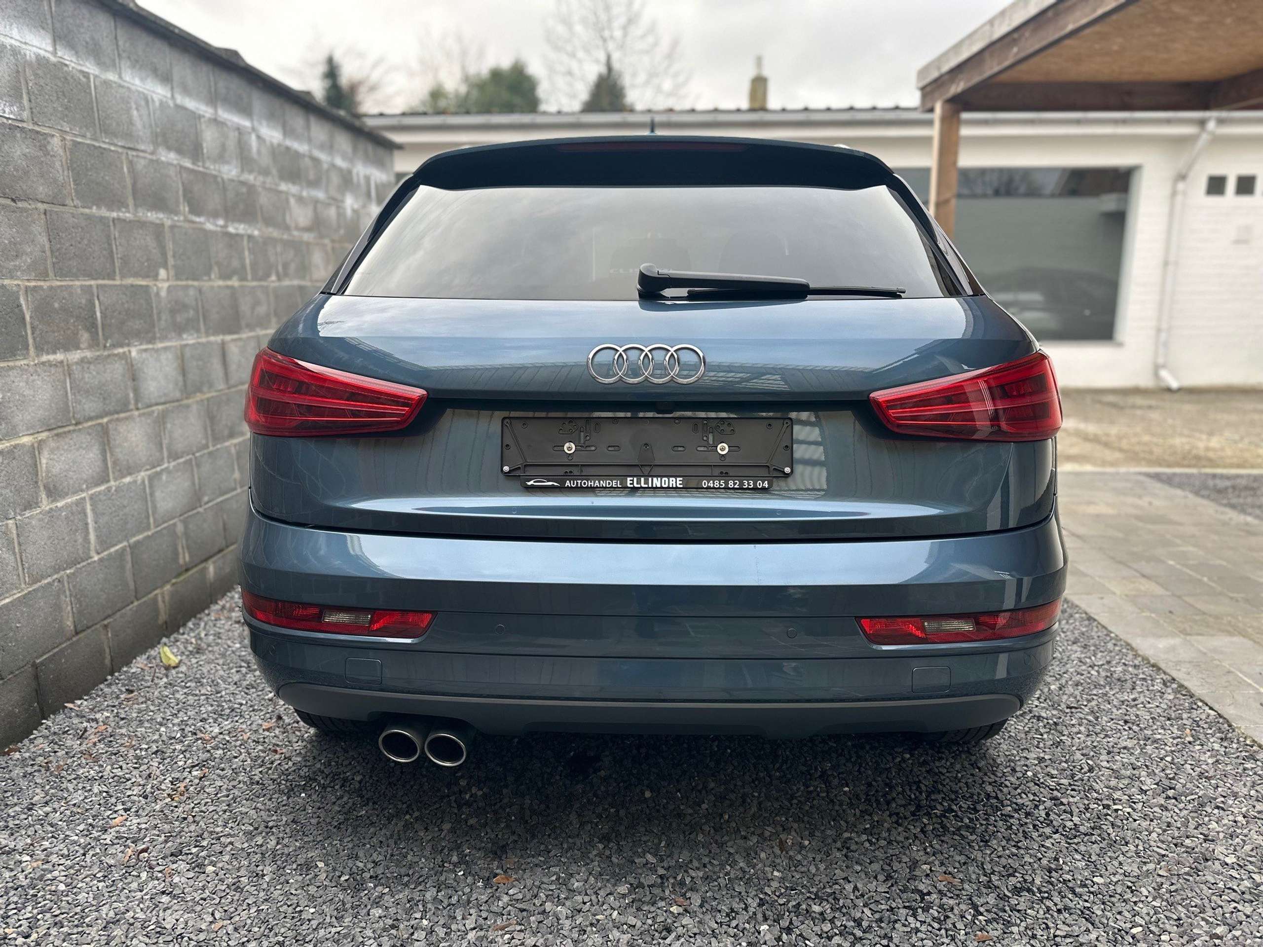 Audi - Q3