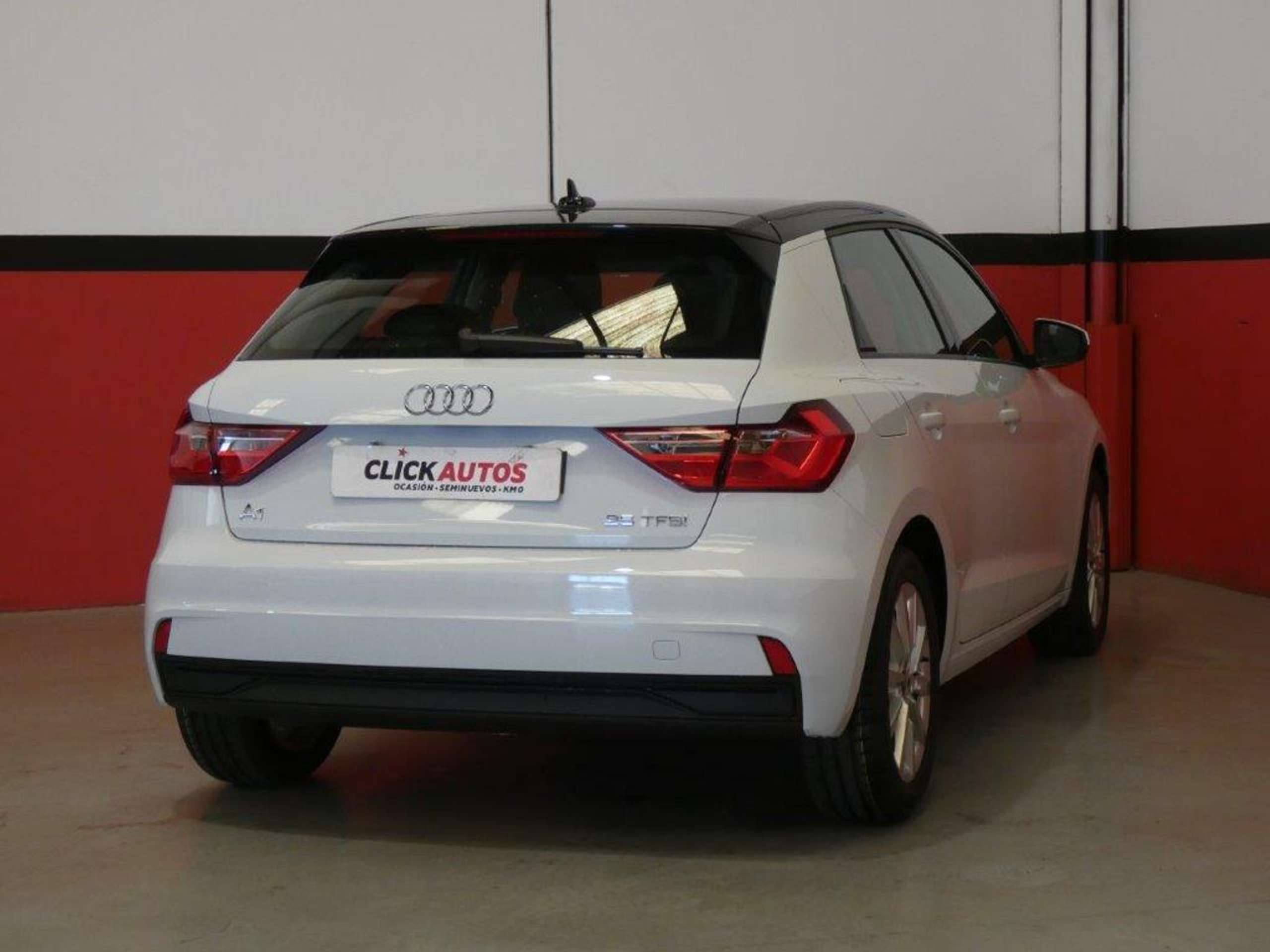 Audi - A1