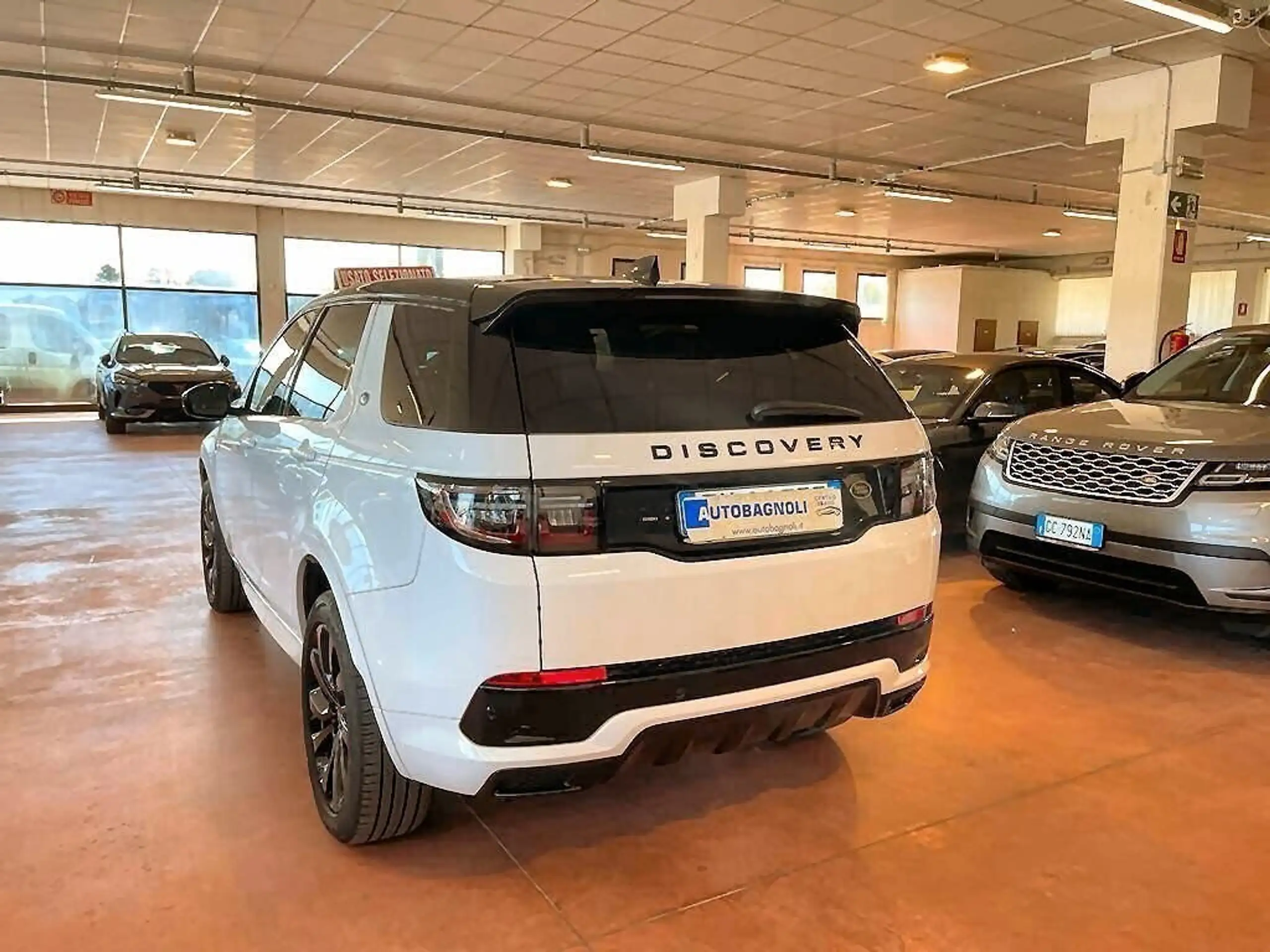 Land Rover - Discovery Sport