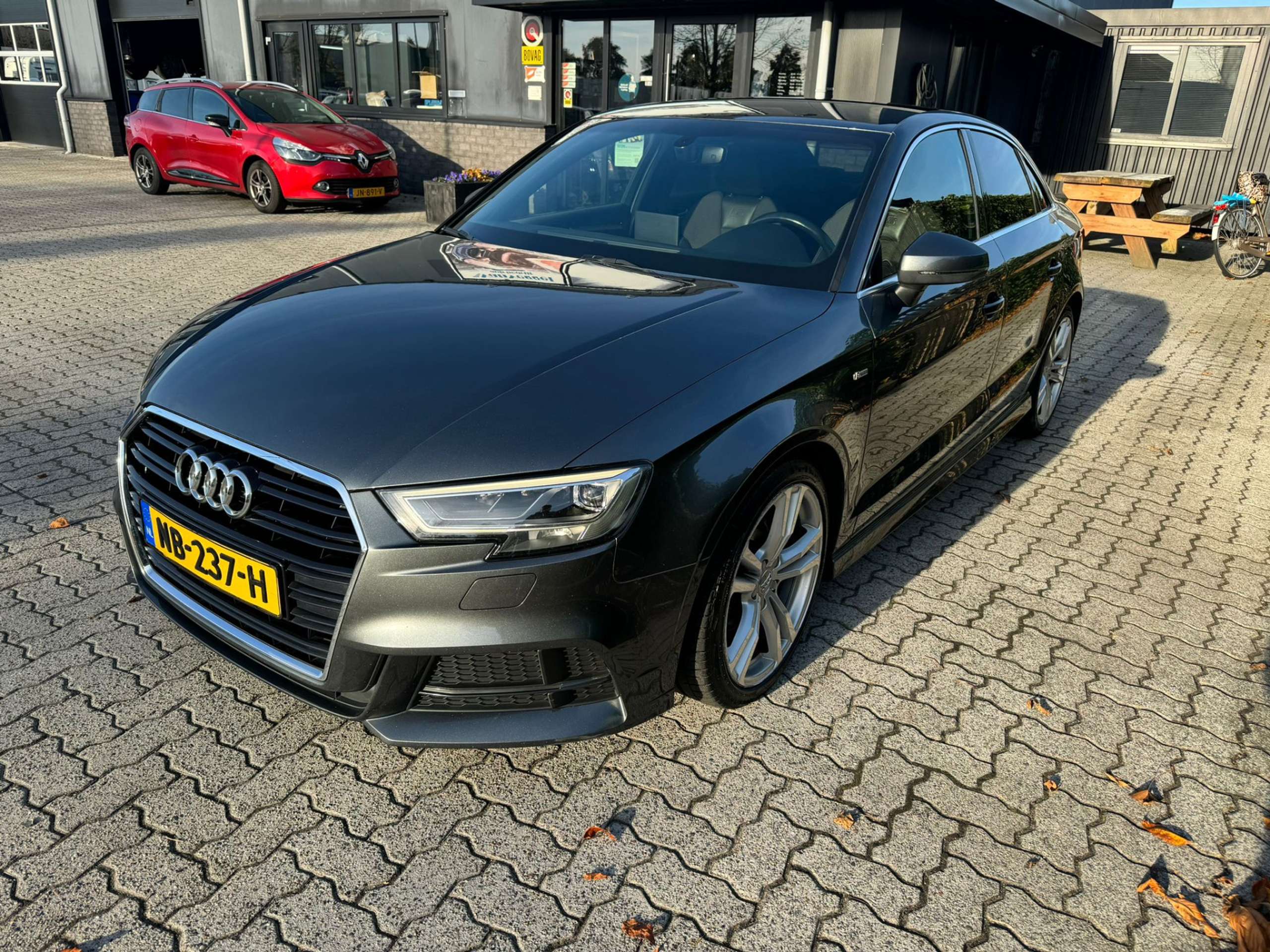 Audi - A3