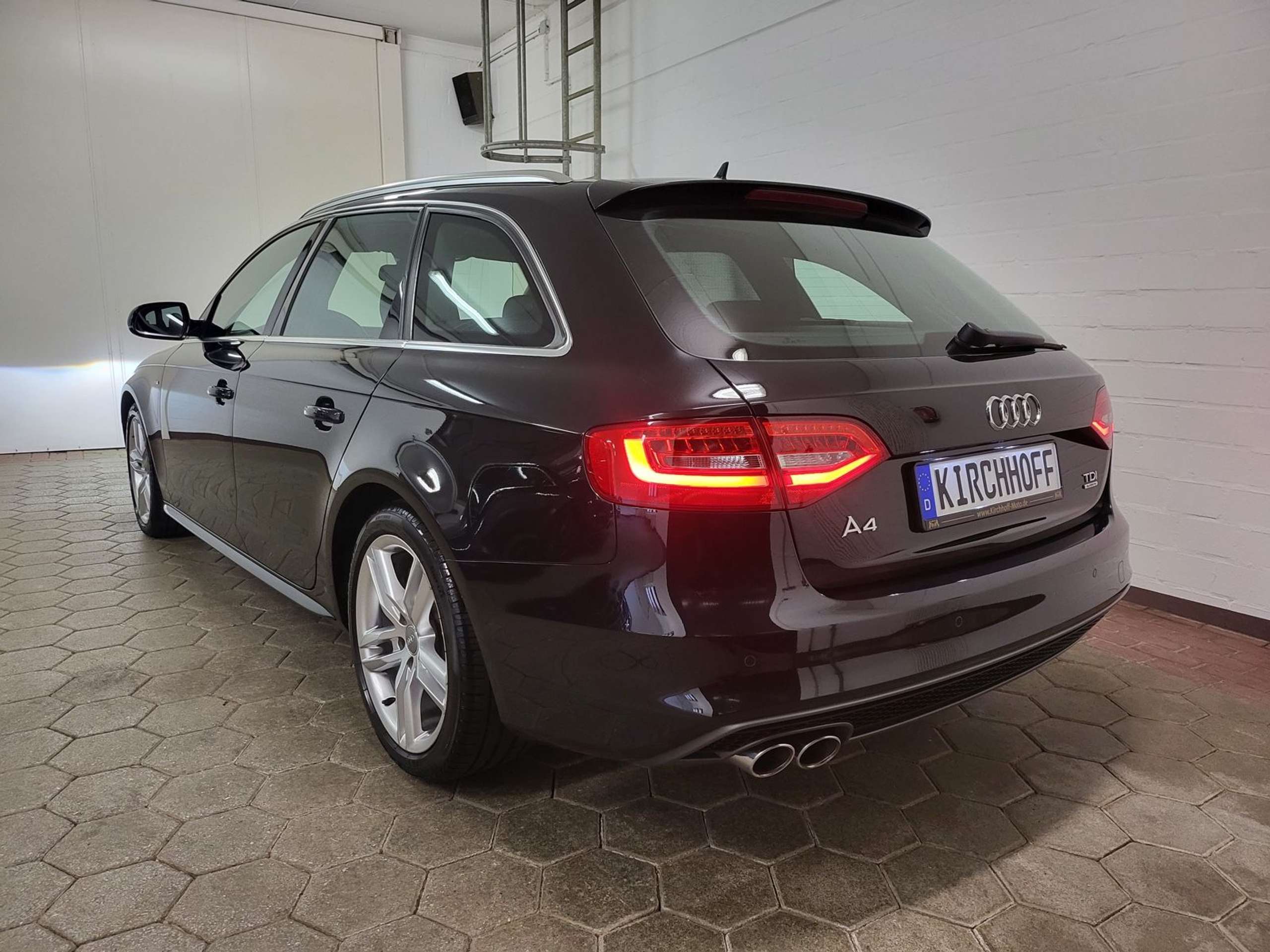 Audi - A4