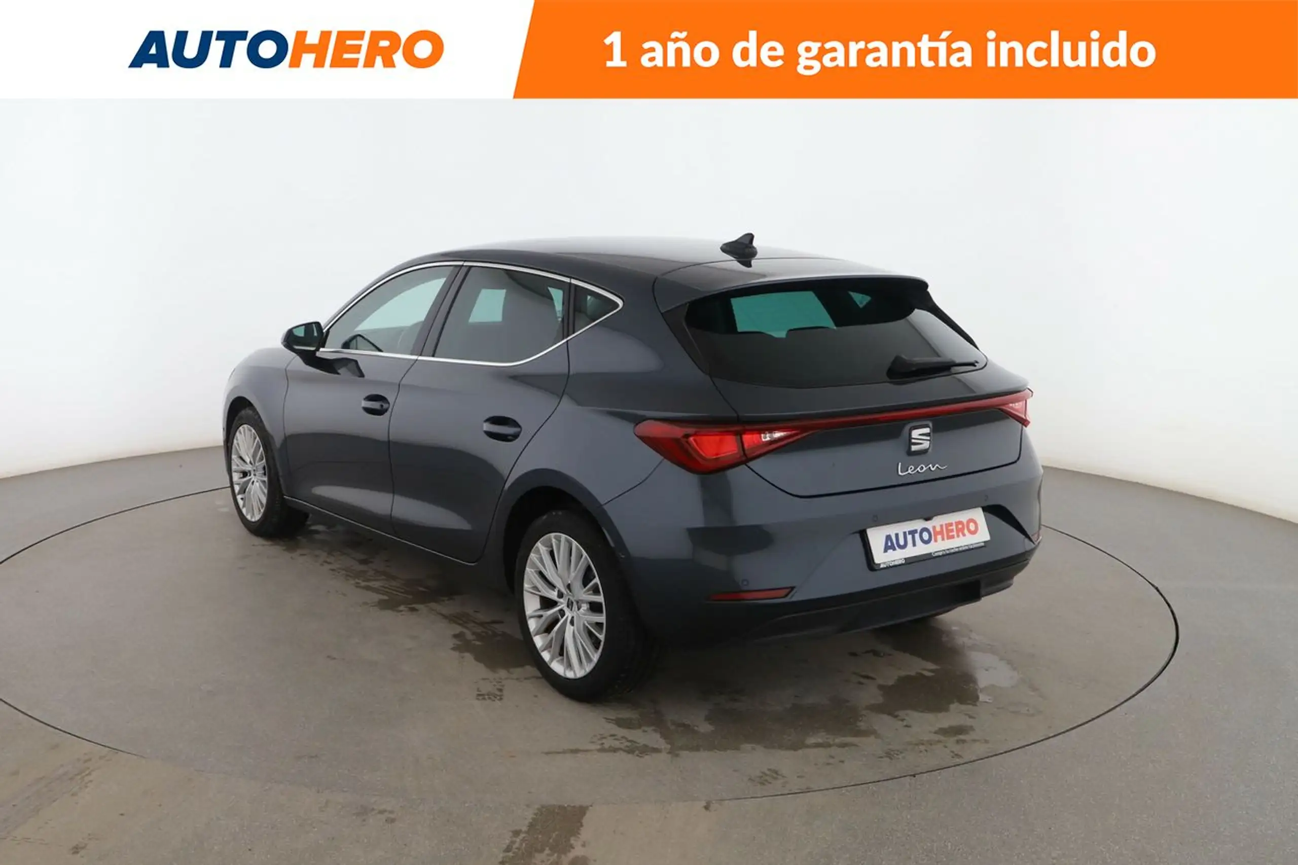 SEAT - Leon