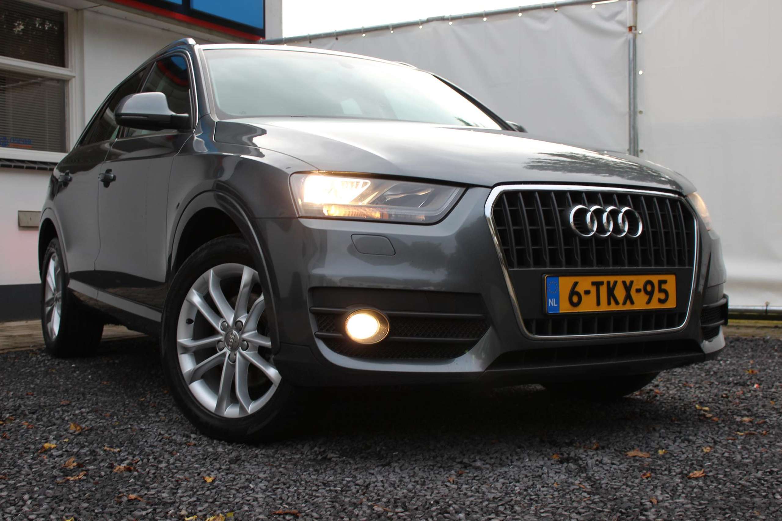 Audi - Q3