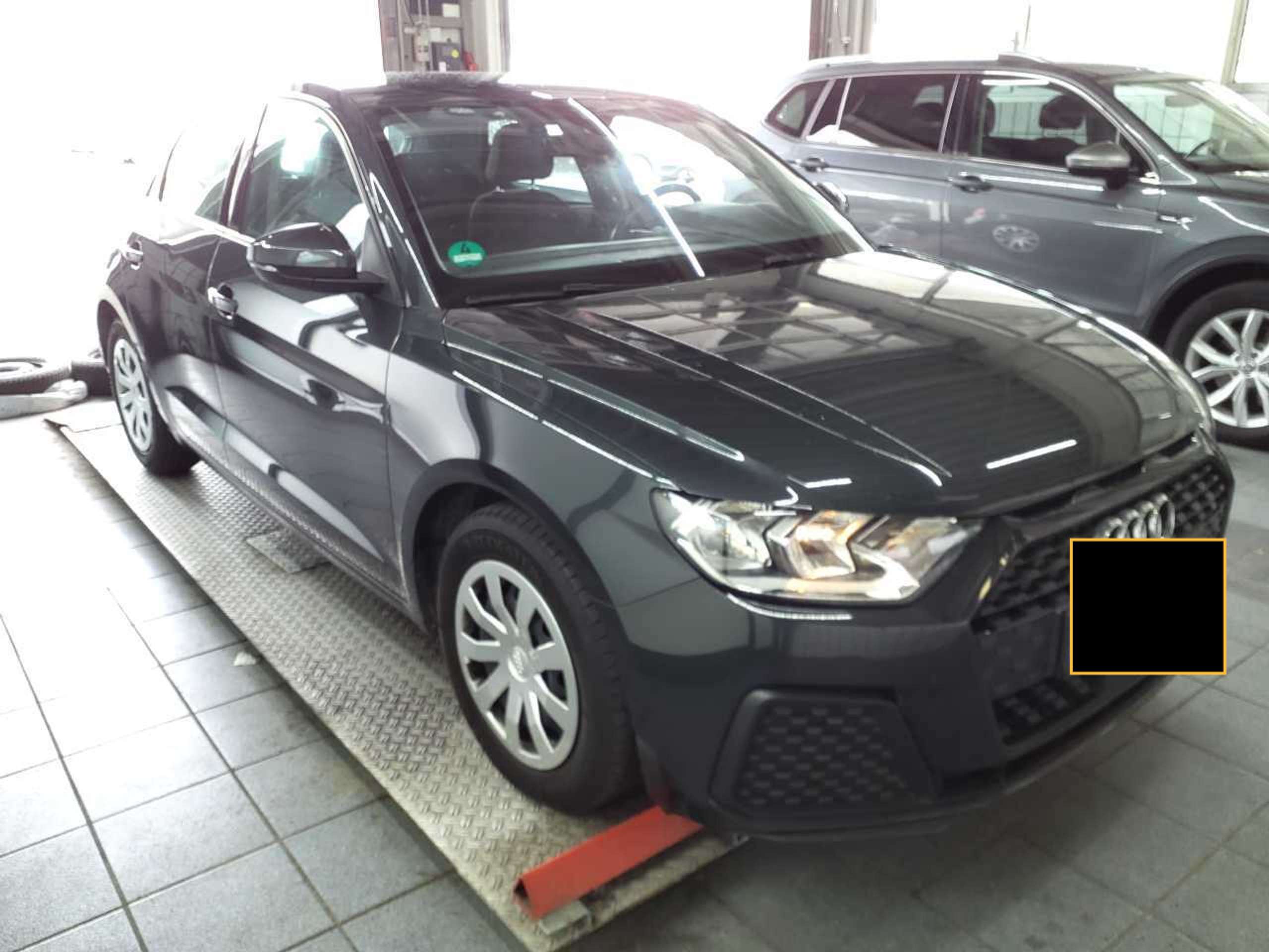 Audi - A1