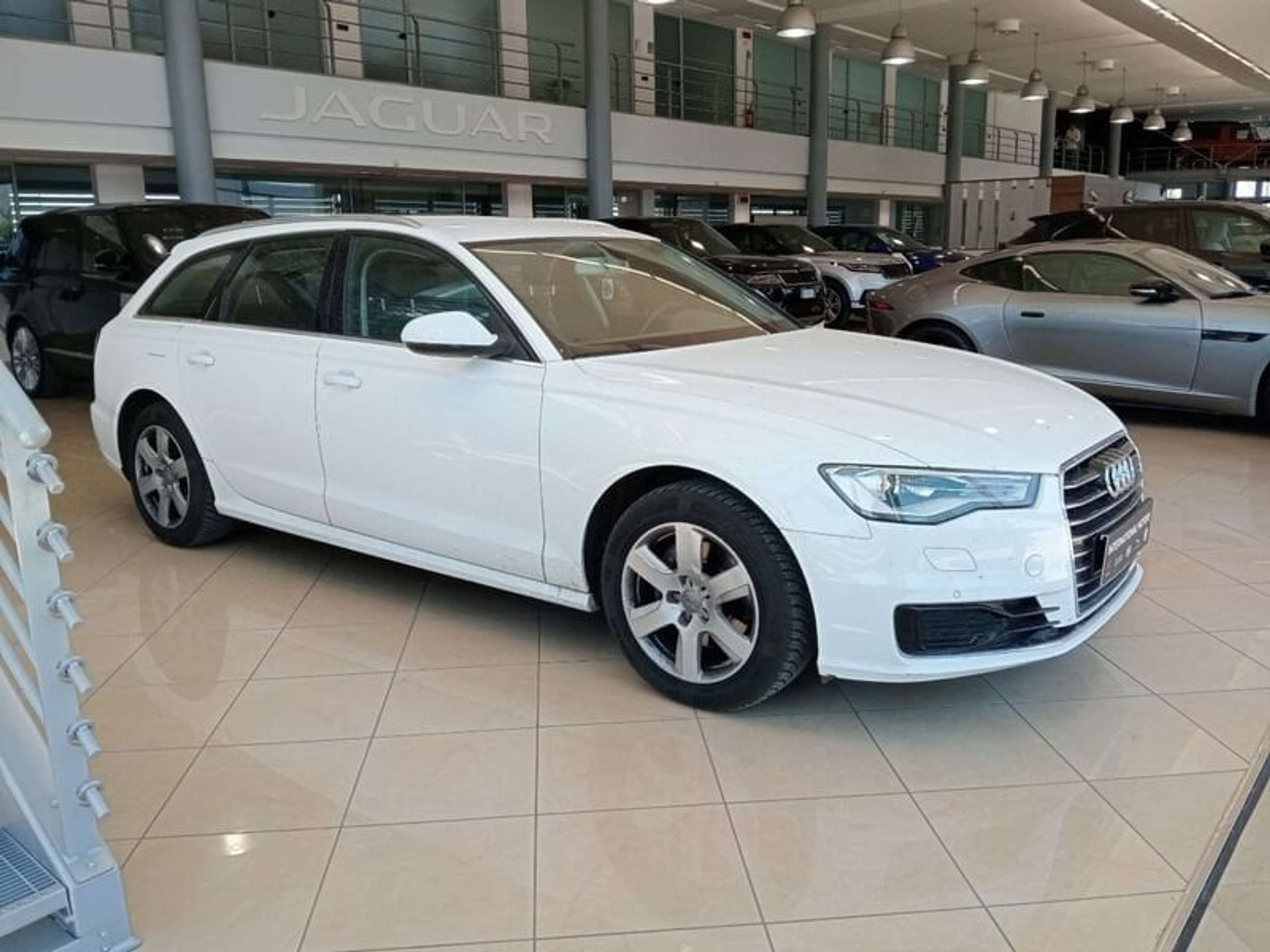 Audi - A6