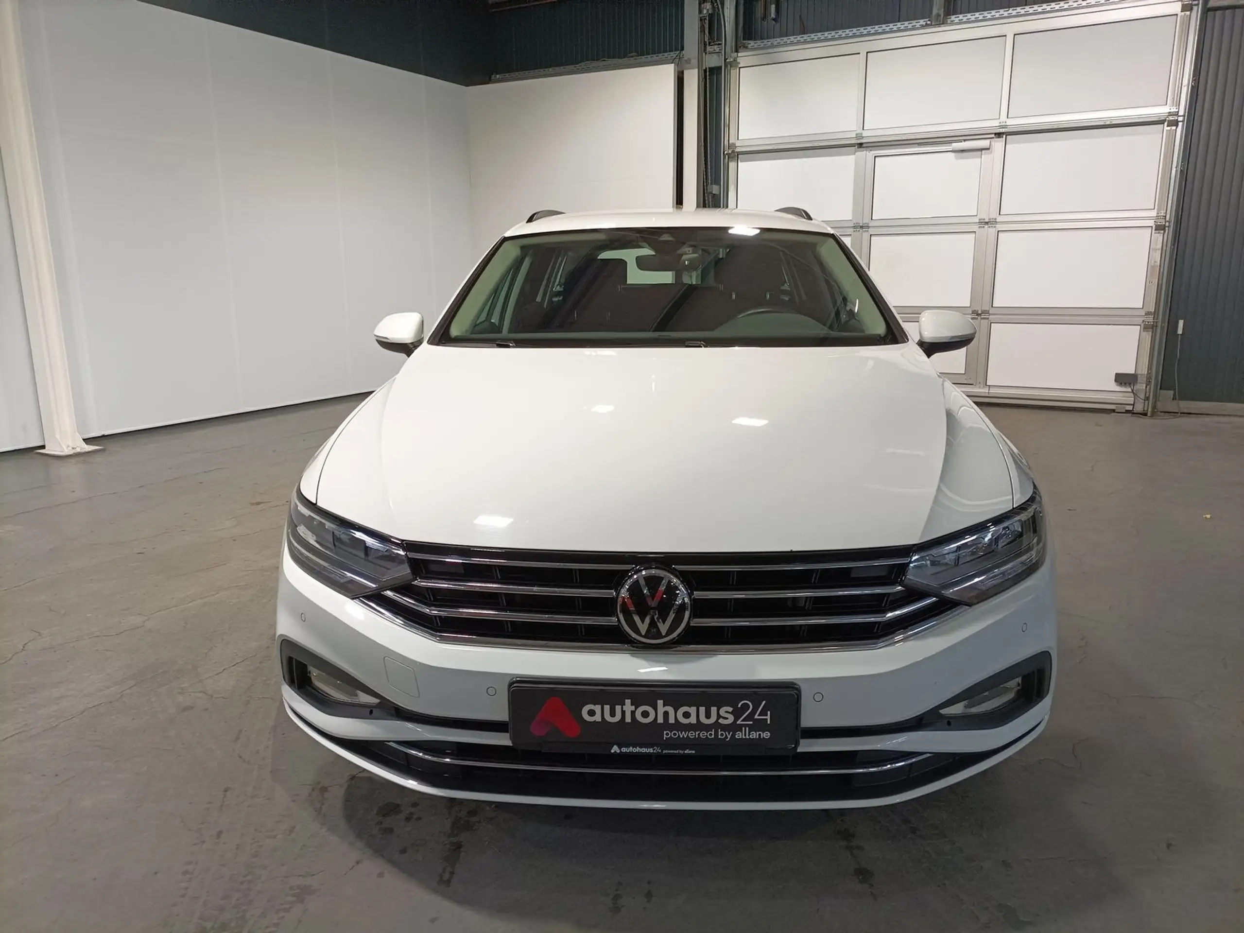 Volkswagen - Passat