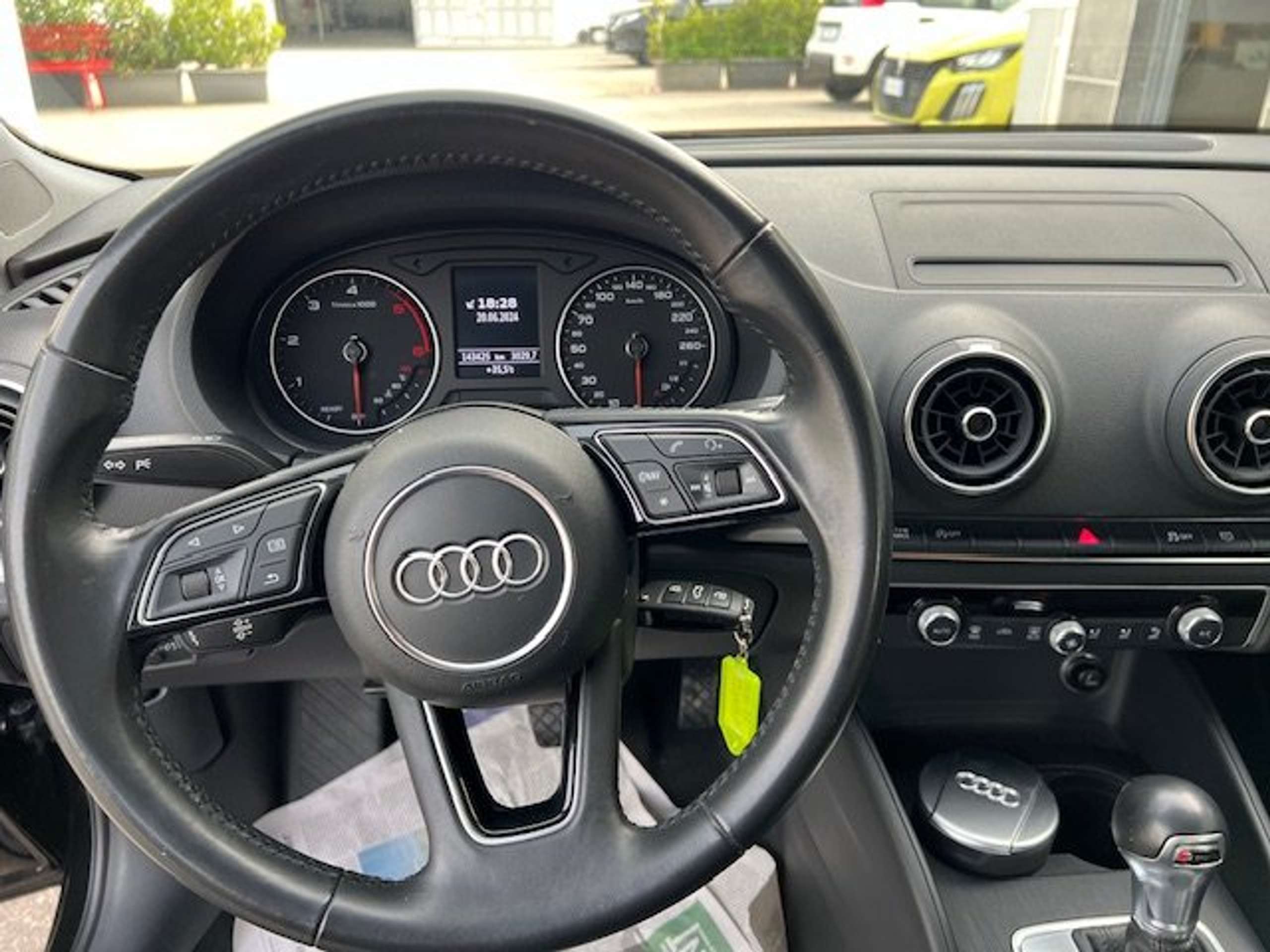 Audi - A3