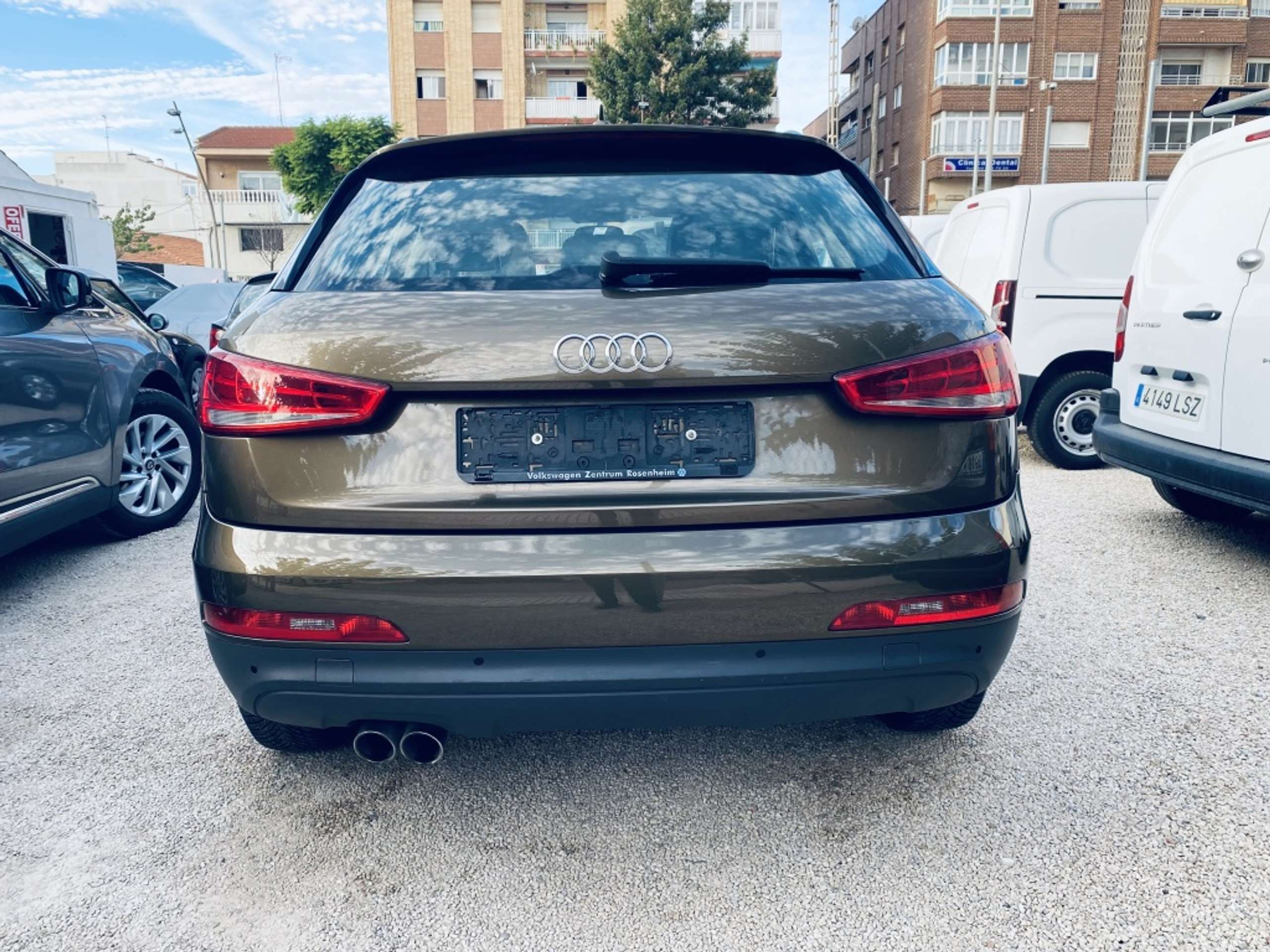 Audi - Q3