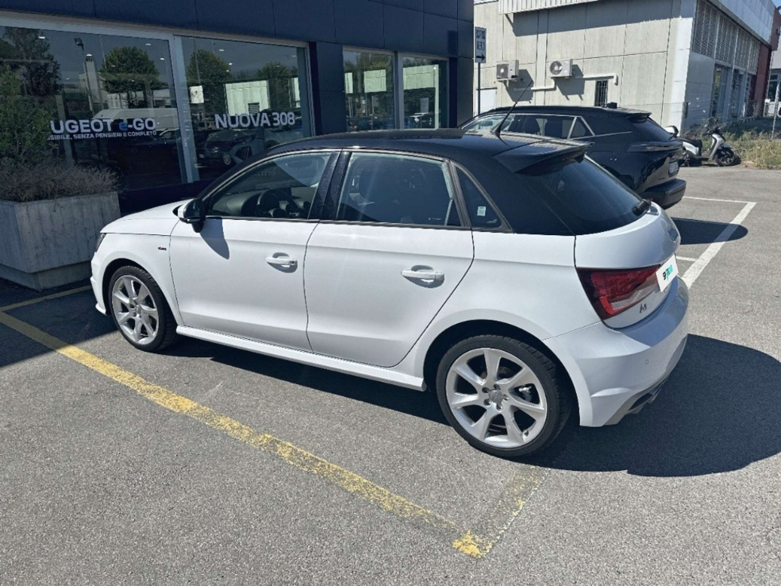 Audi - A1