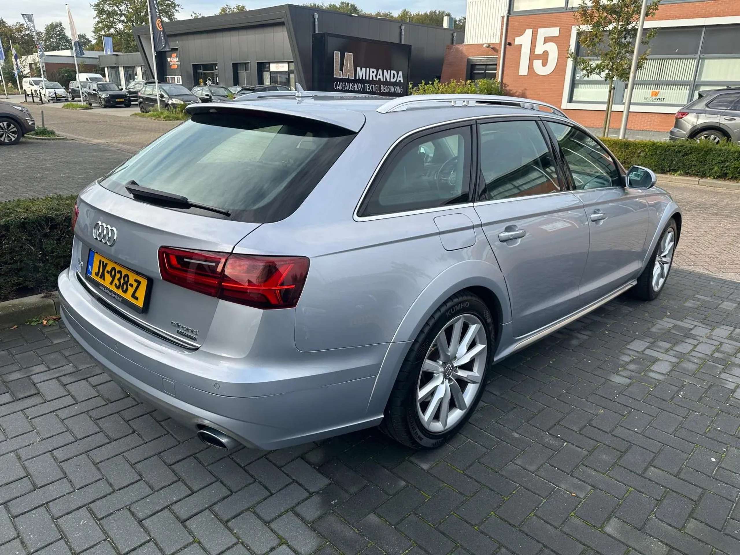 Audi - A6 allroad