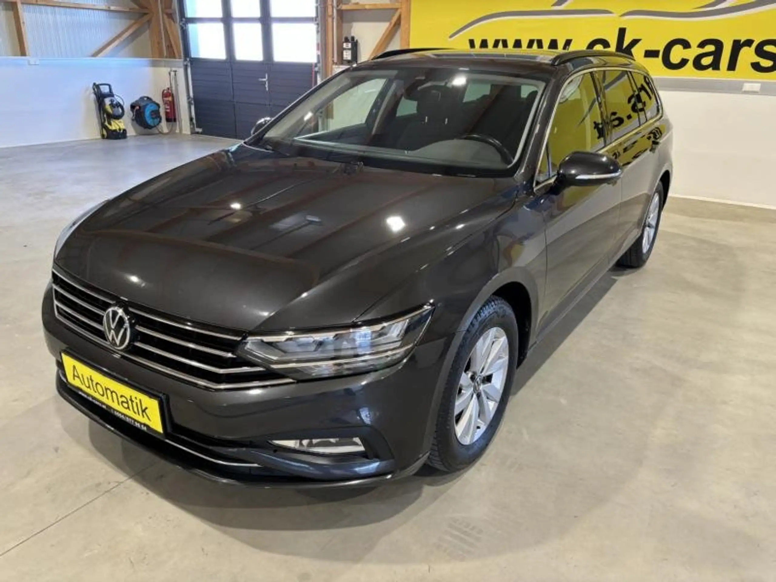 Volkswagen - Passat Variant