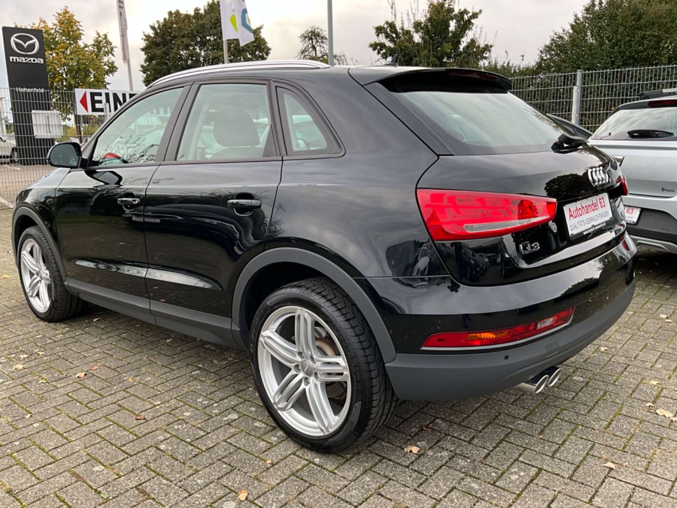 Audi - Q3