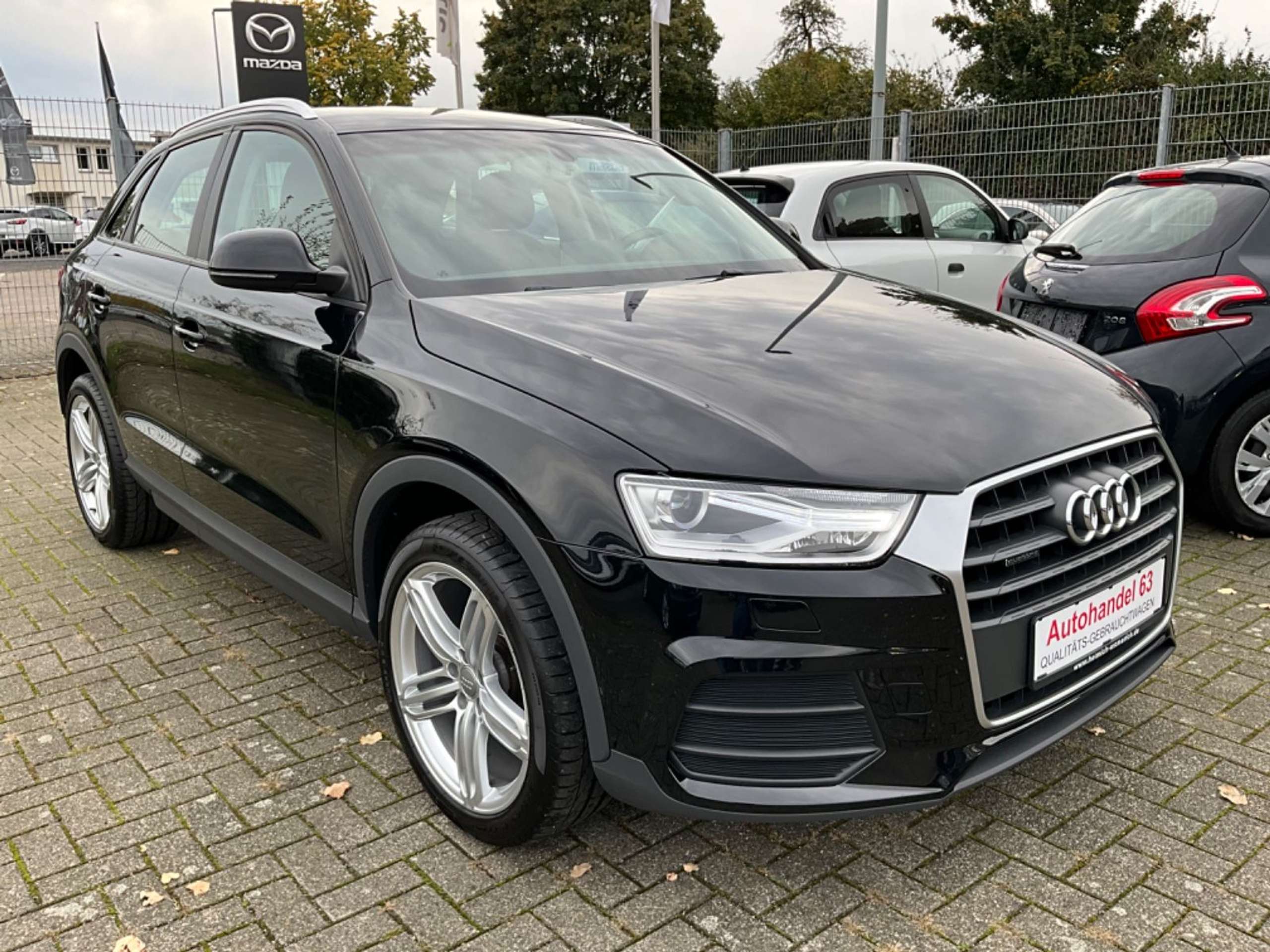 Audi - Q3