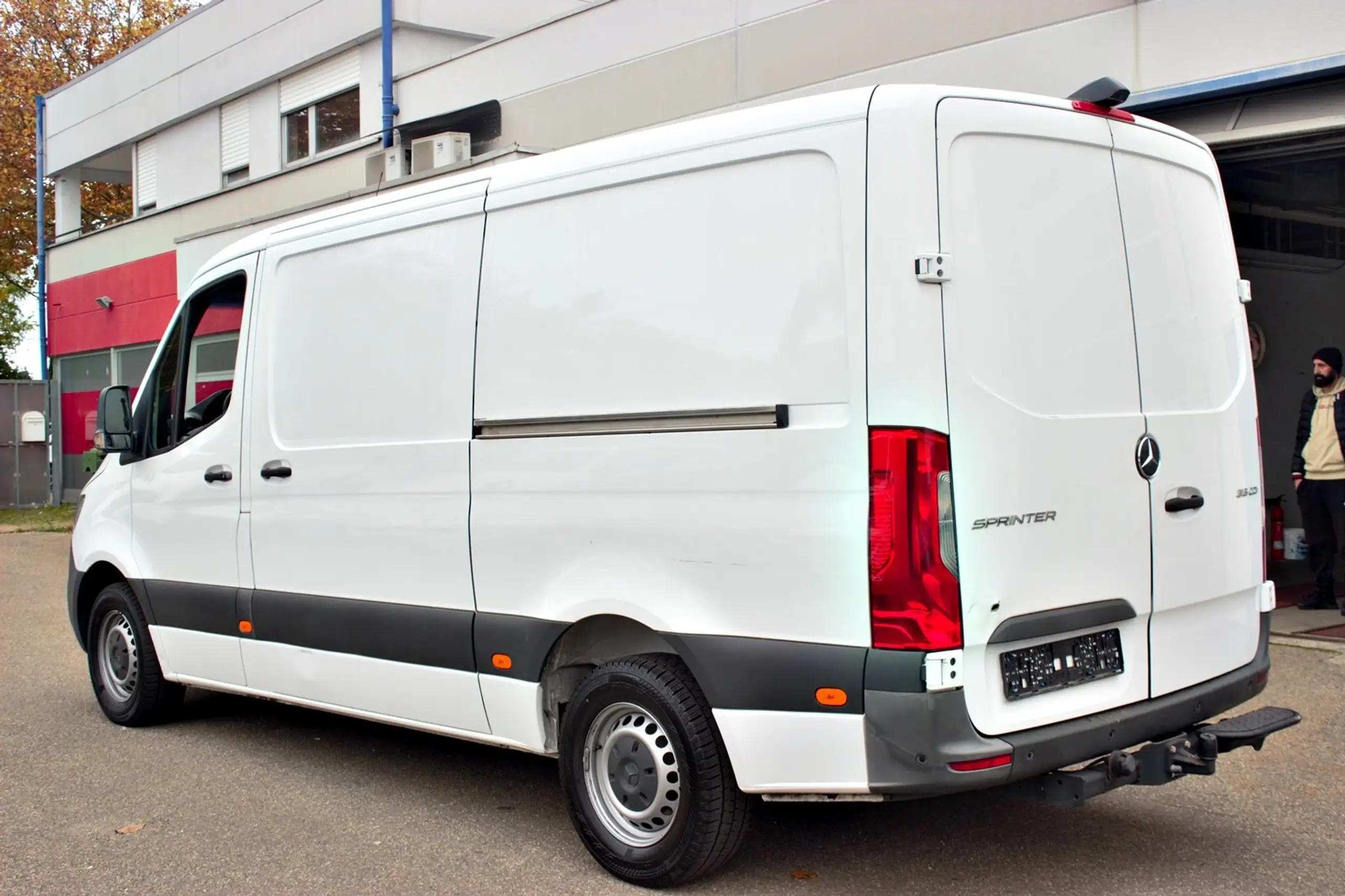 Mercedes-Benz - Sprinter