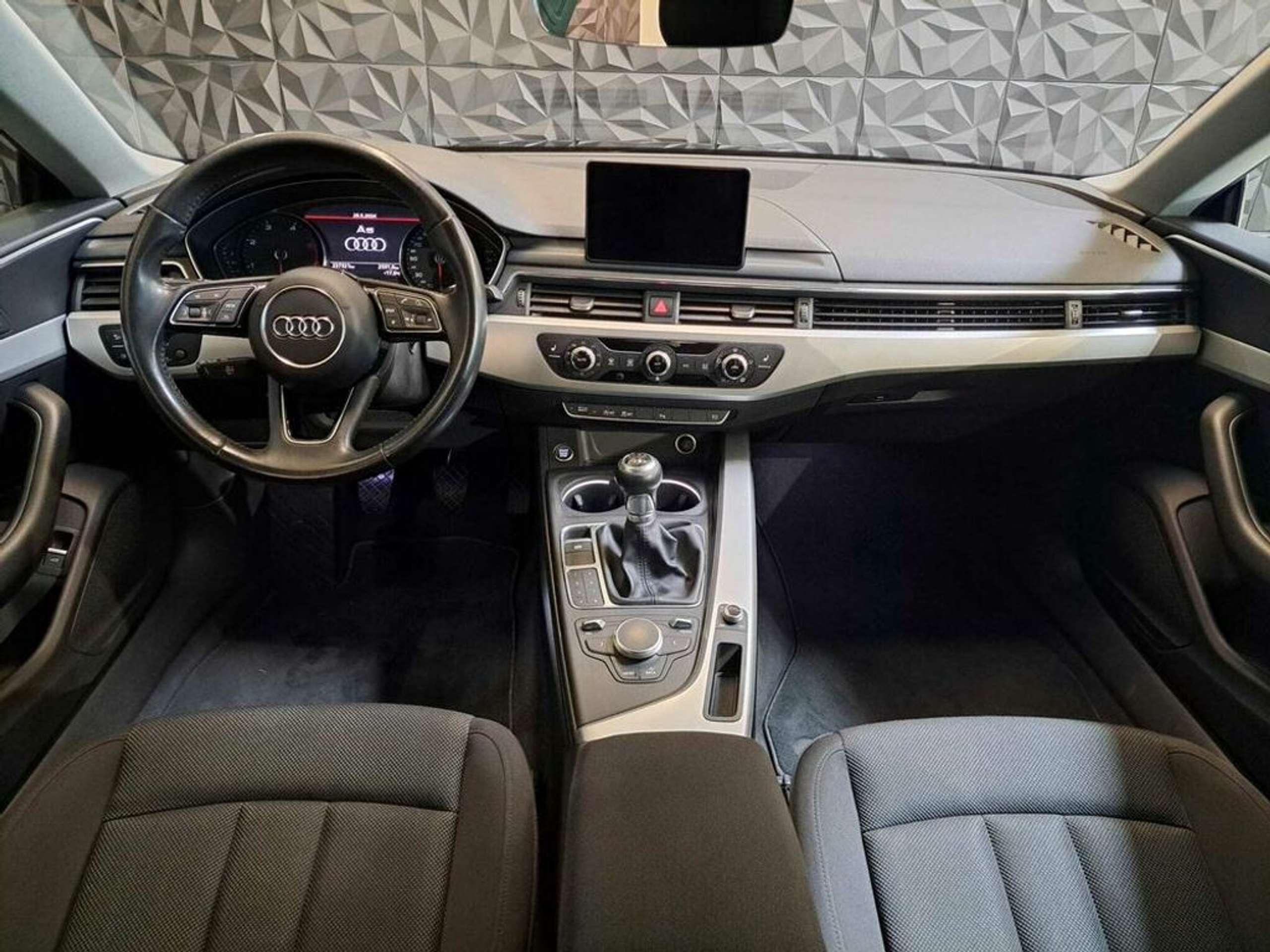 Audi - A5