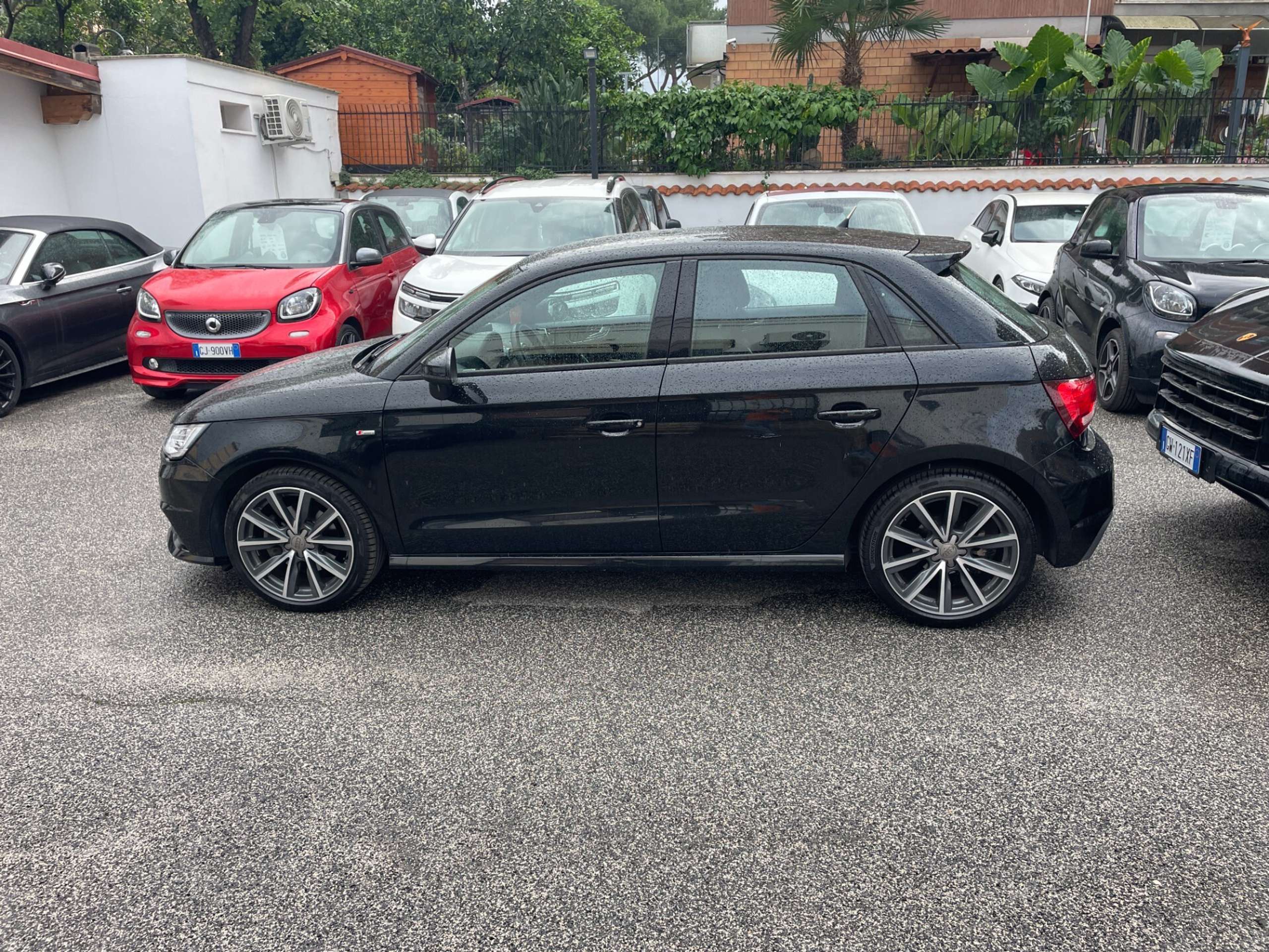 Audi - A1