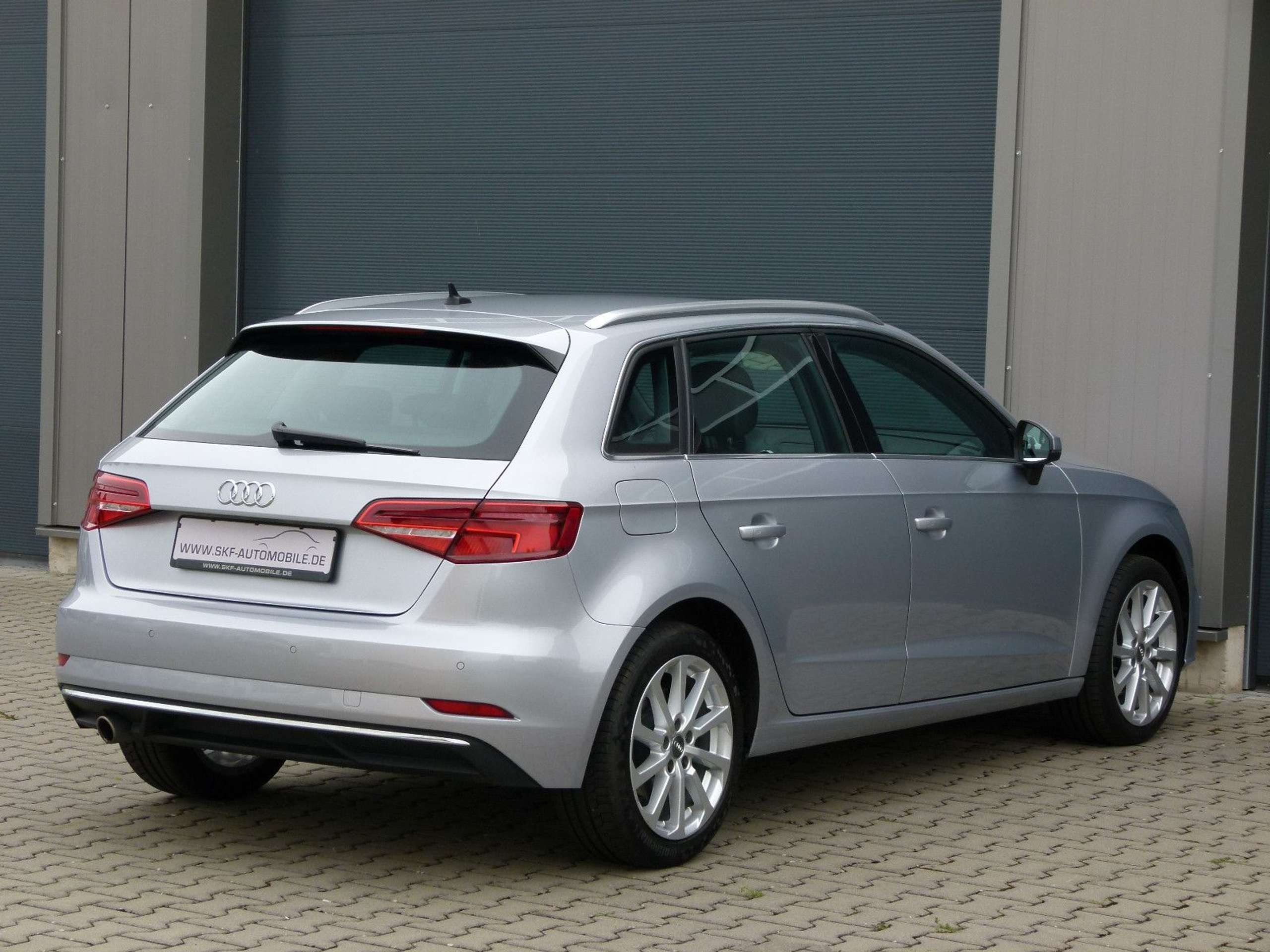 Audi - A3