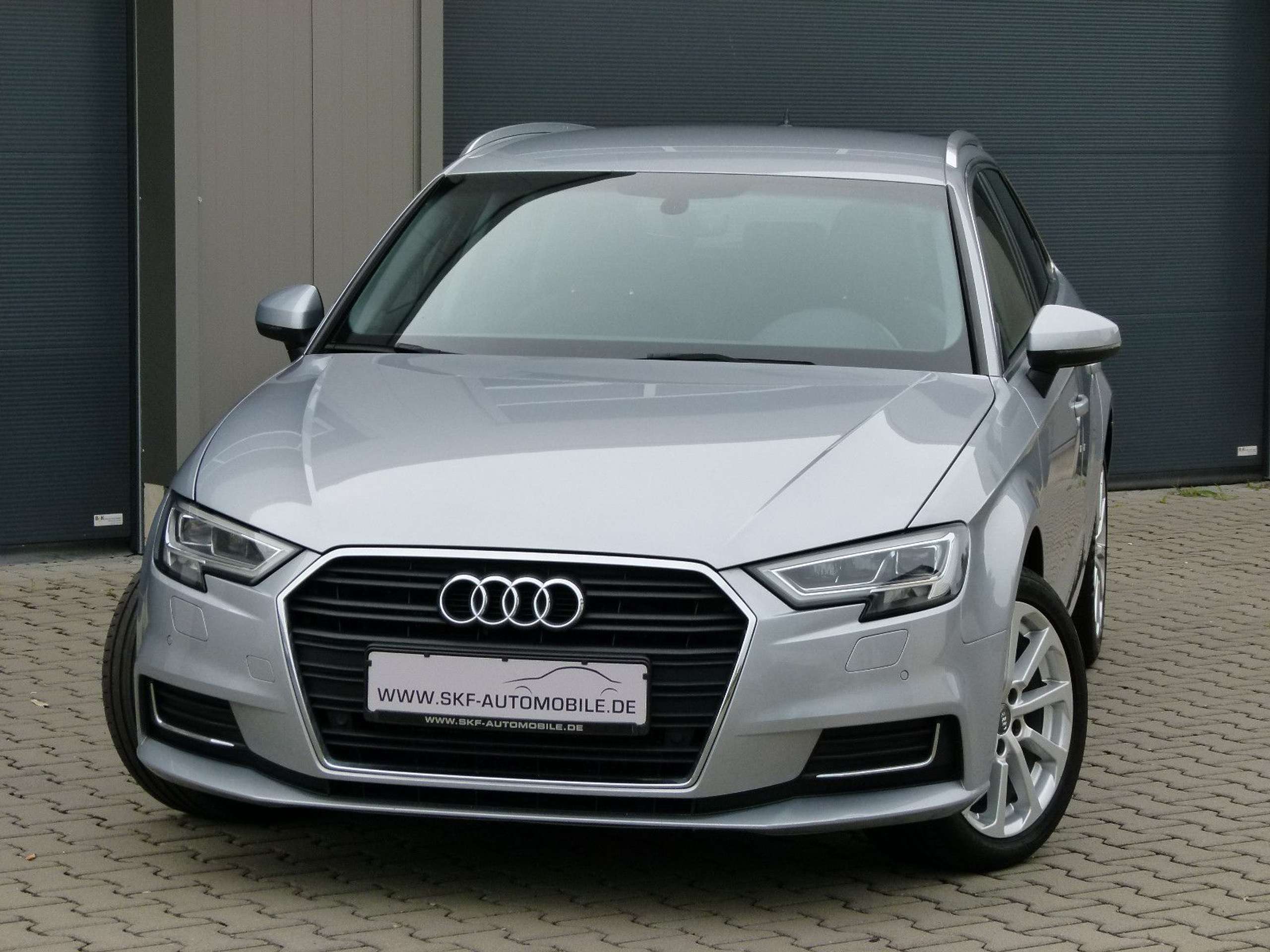 Audi - A3