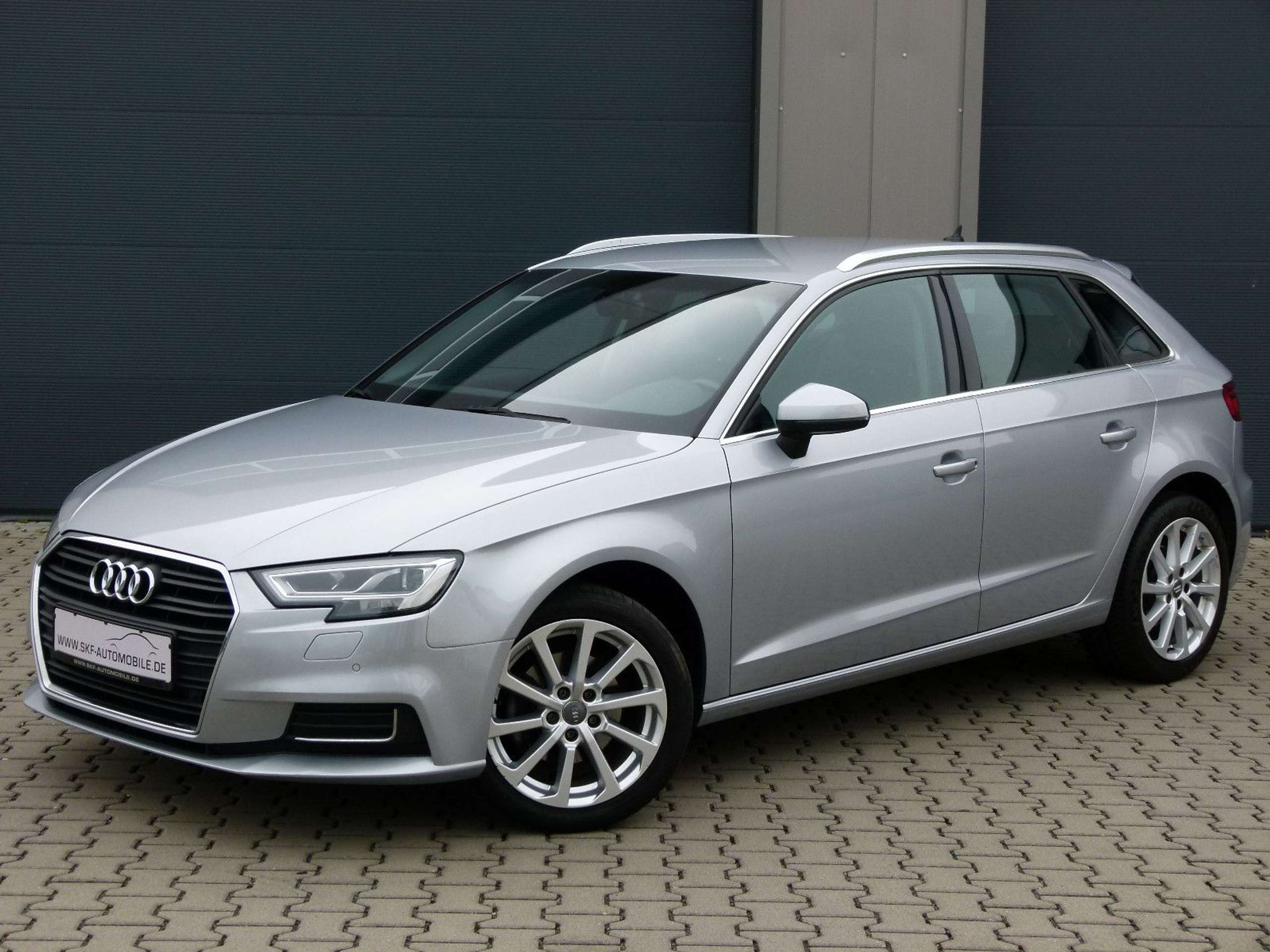 Audi - A3