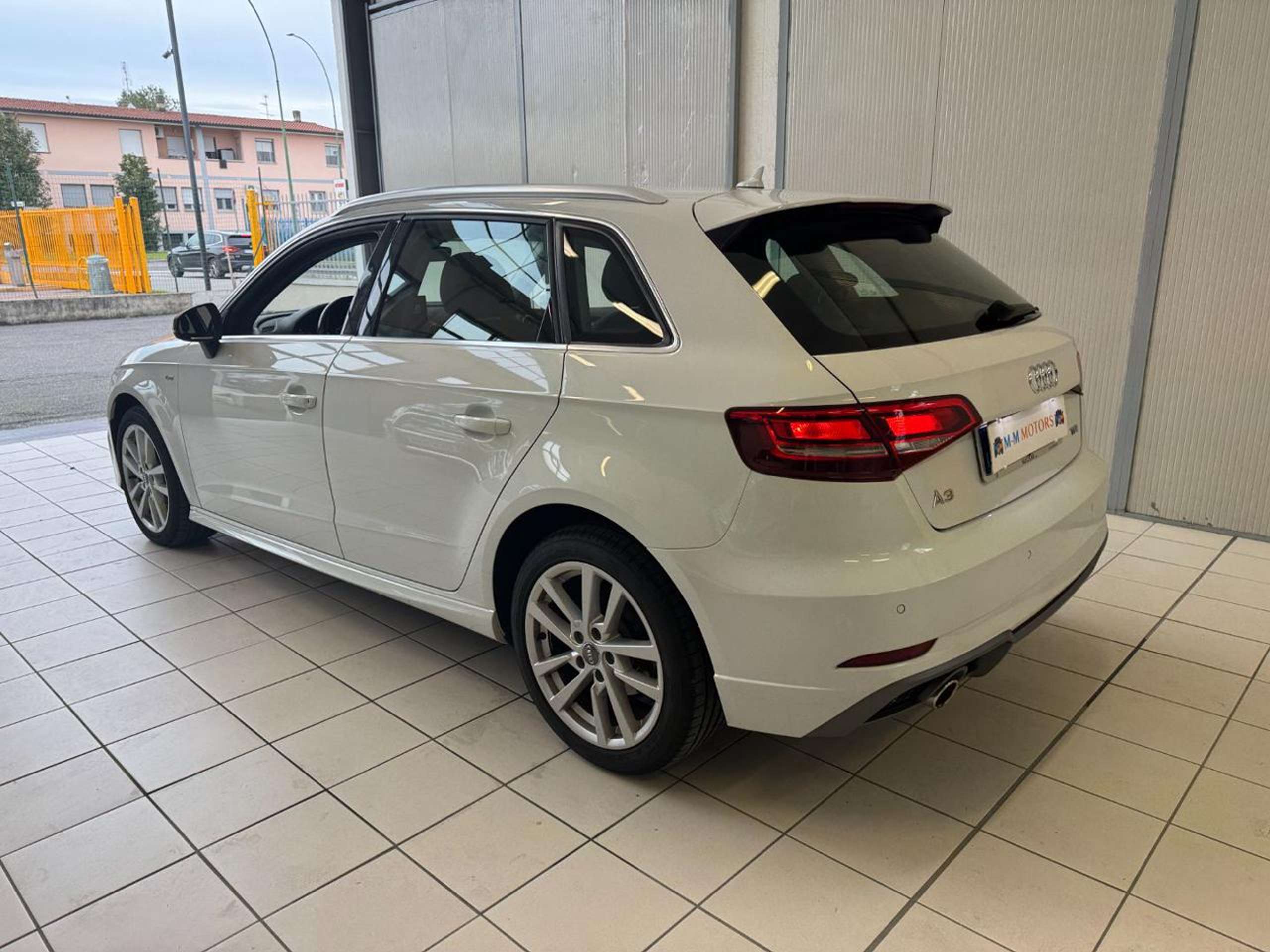 Audi - A3