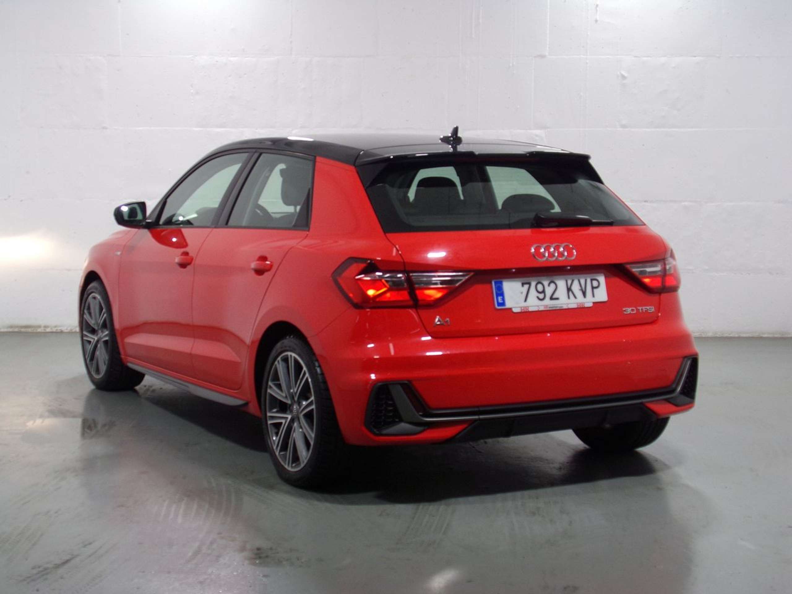 Audi - A1