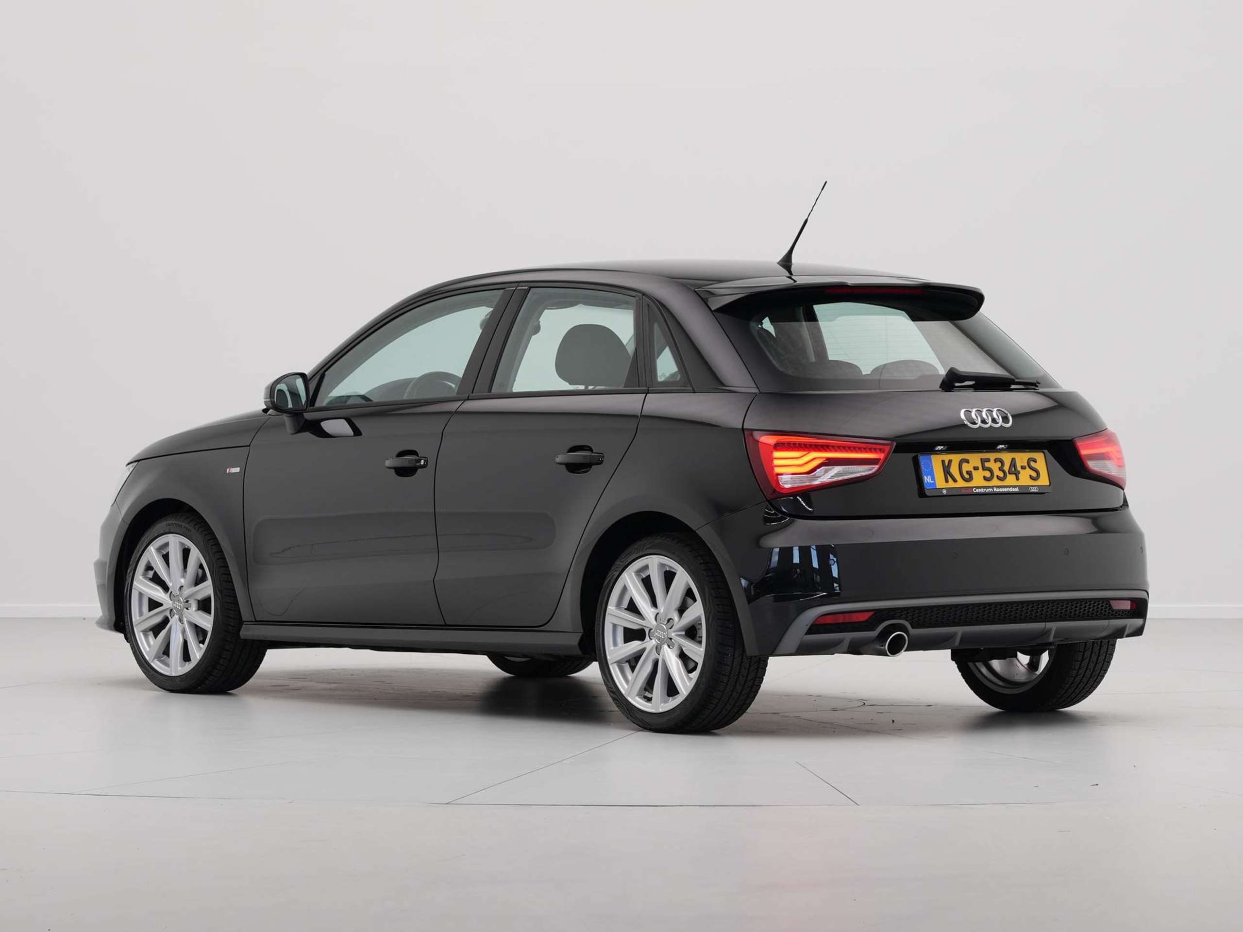 Audi - A1