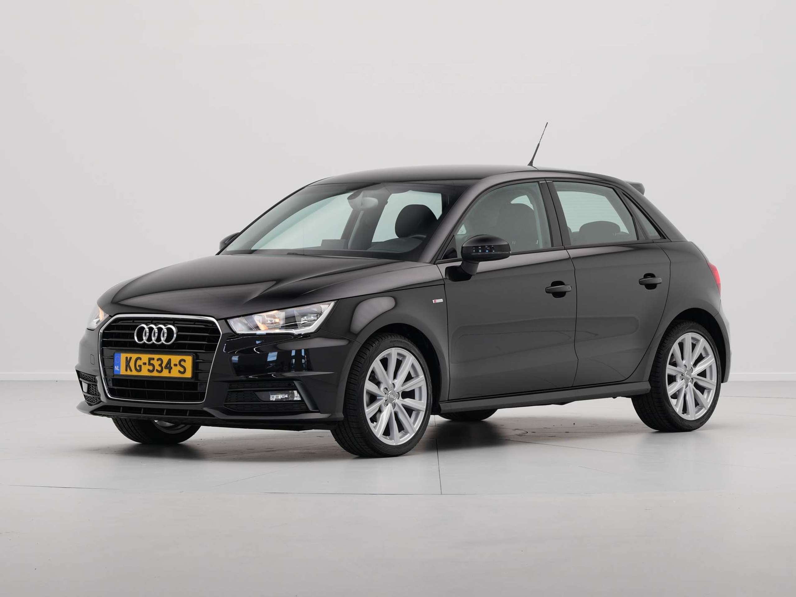 Audi - A1