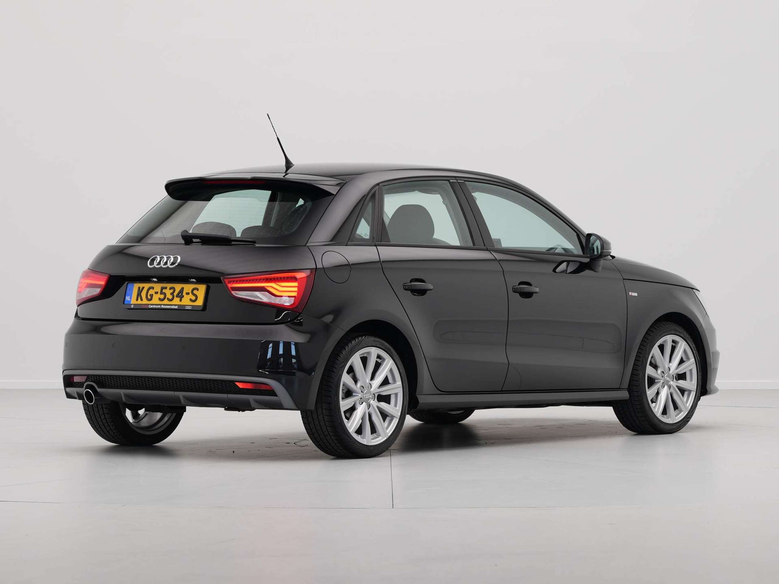 Audi - A1