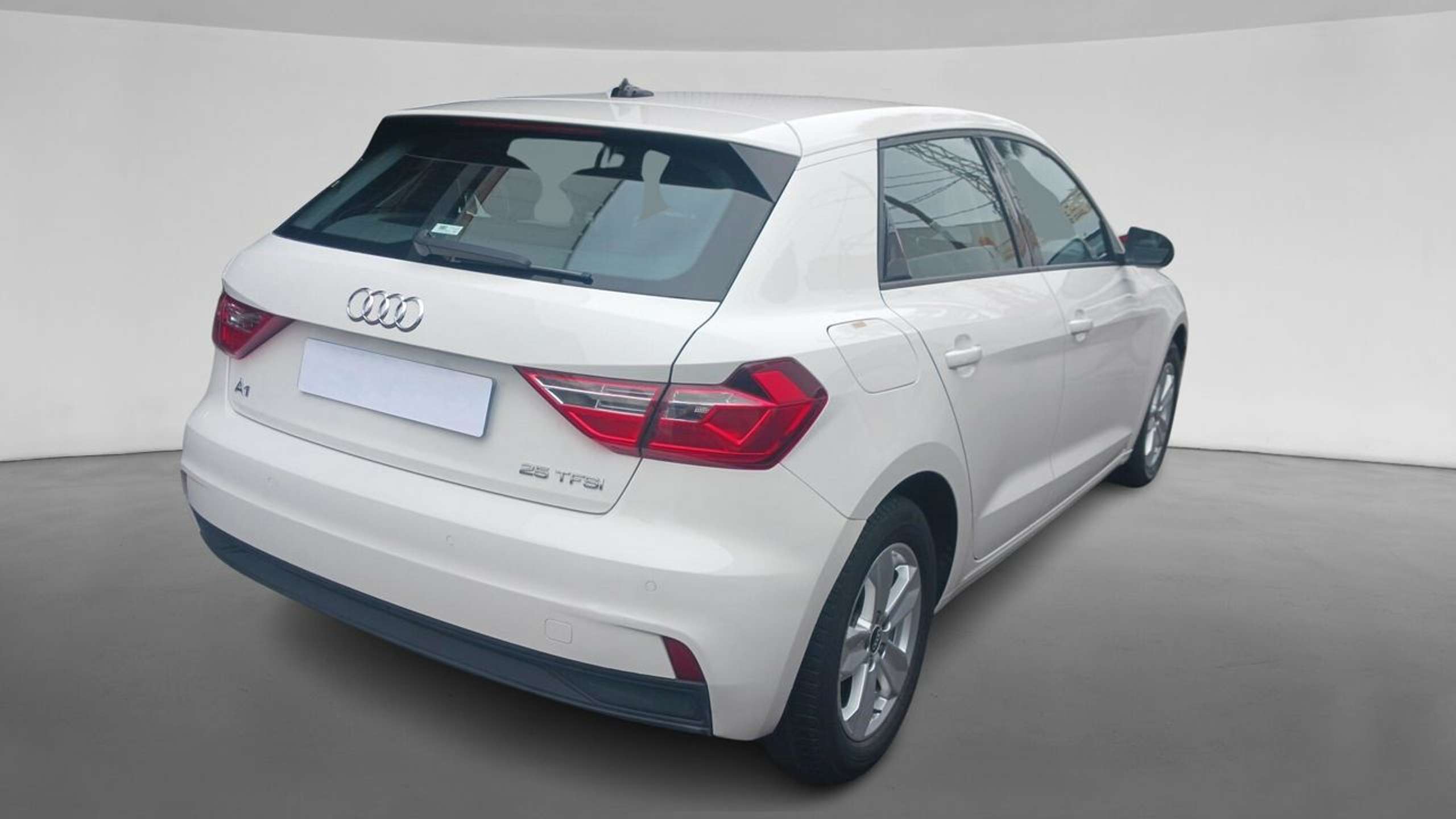 Audi - A1