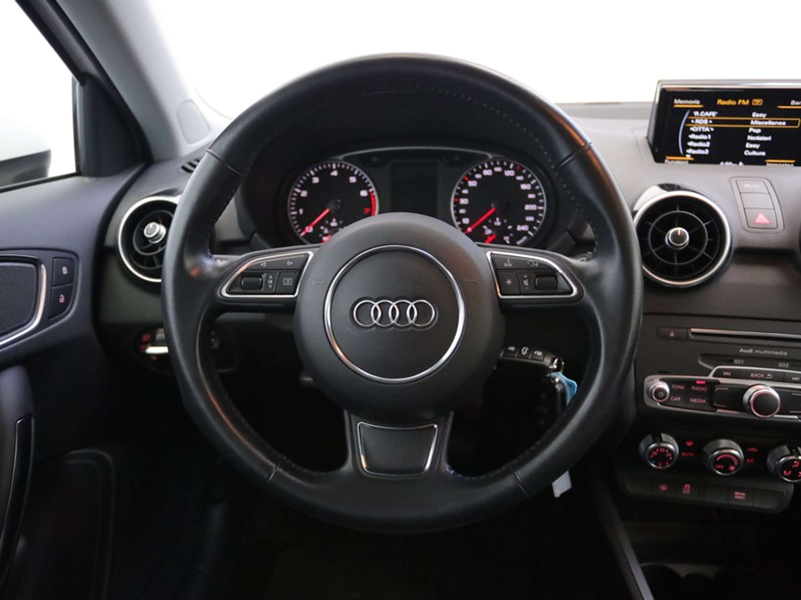 Audi - A1