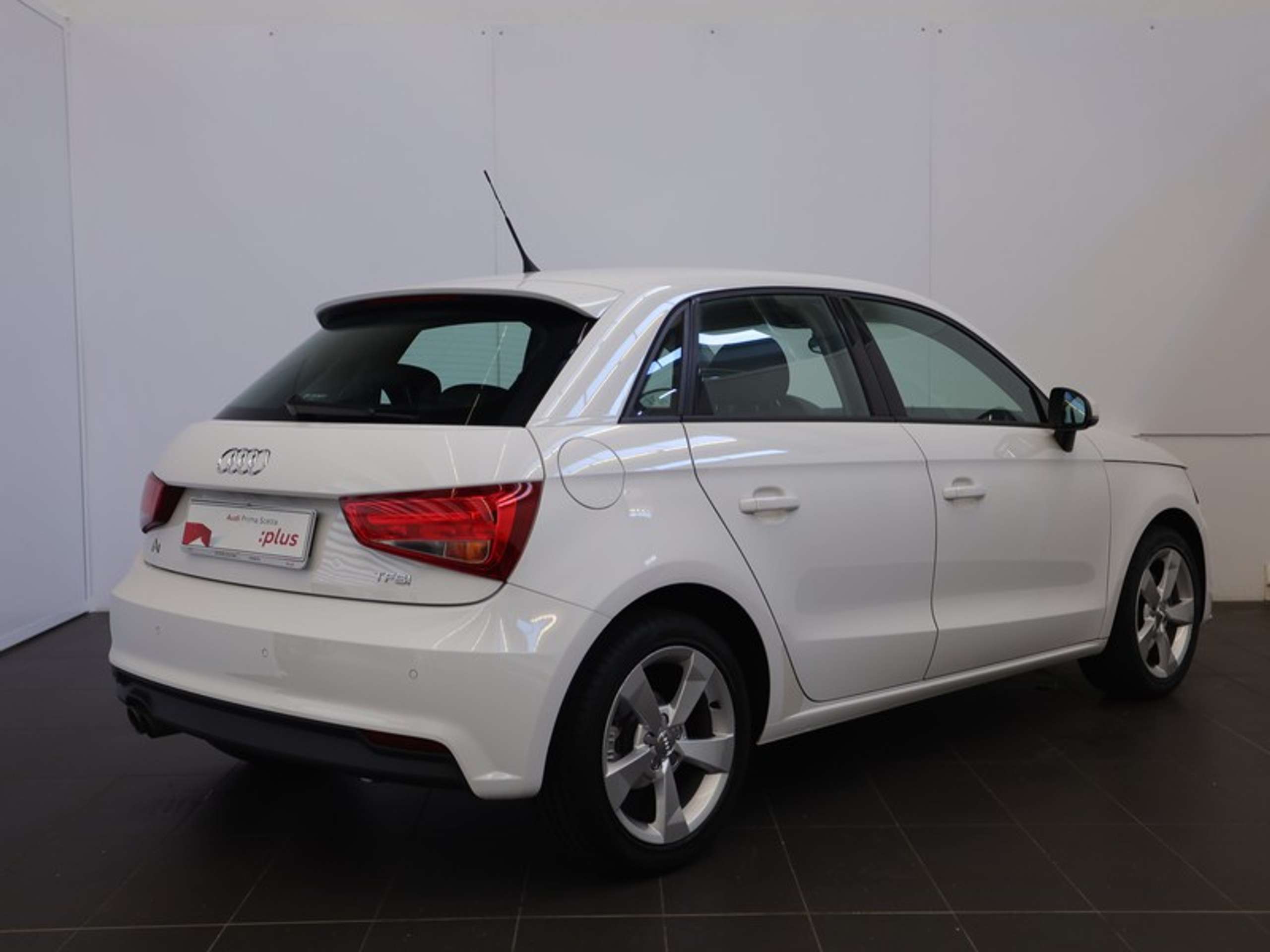 Audi - A1