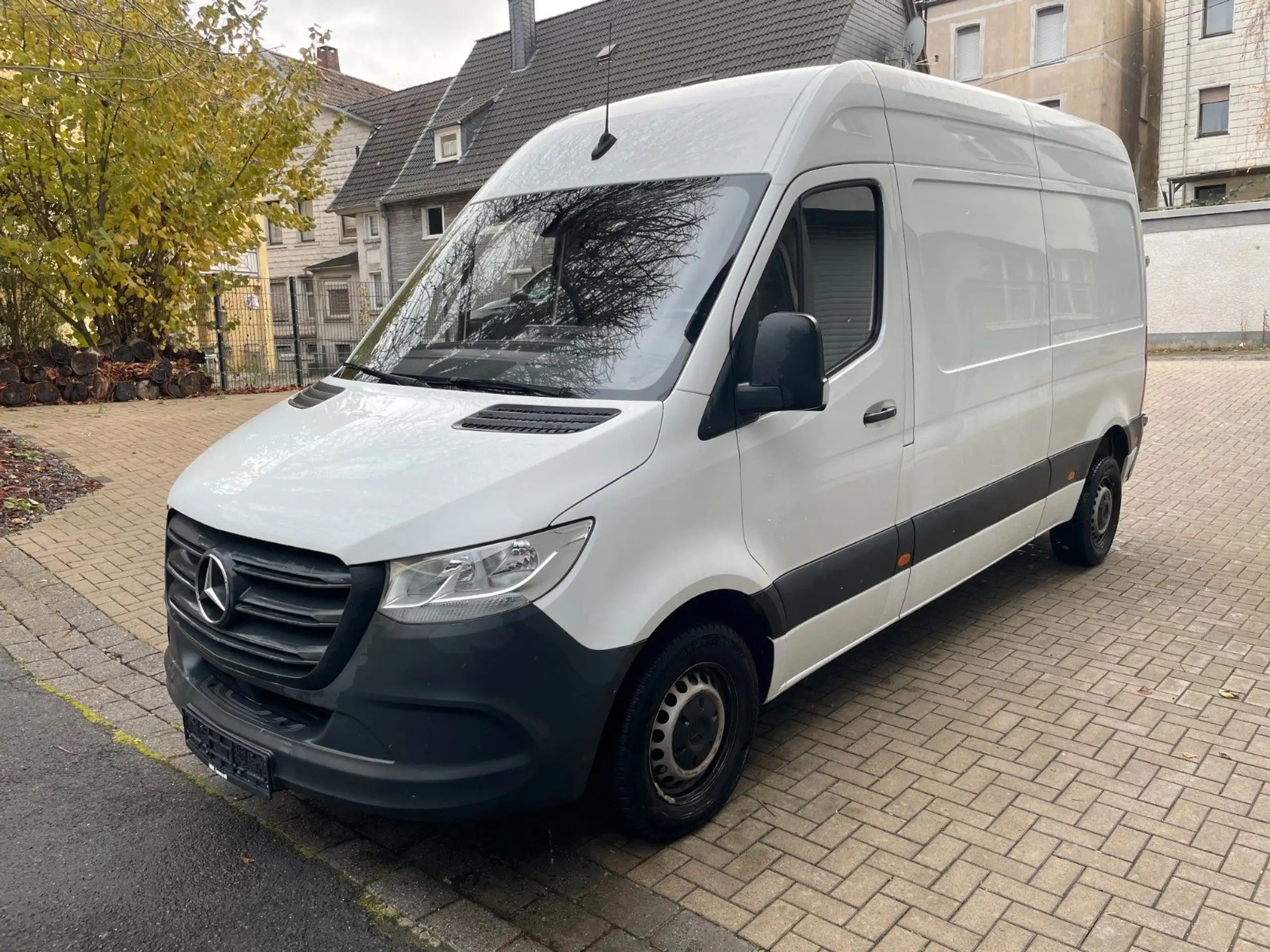 Mercedes-Benz - Sprinter